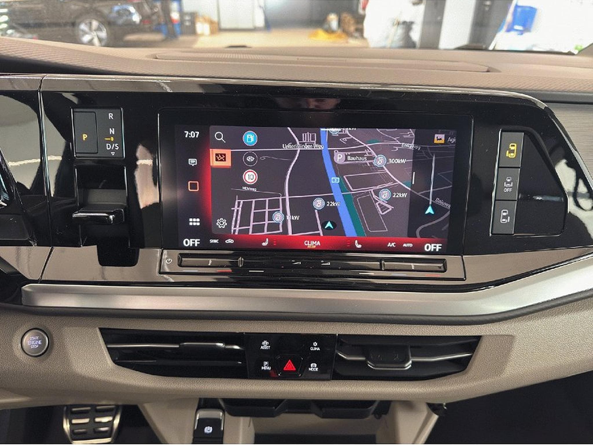 VW Multivan (2026) - Photo 16