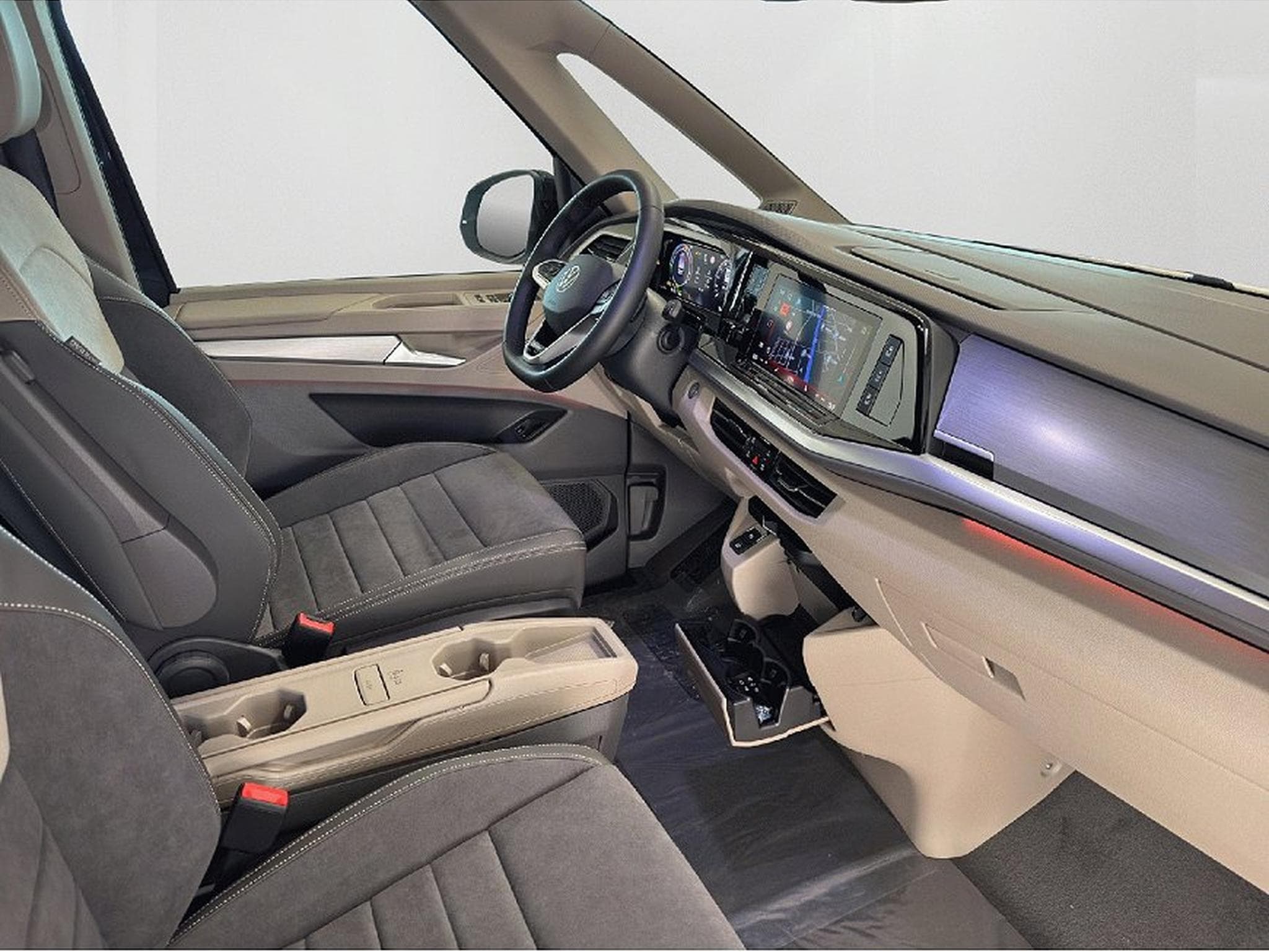 VW Multivan (2026) - Photo 20