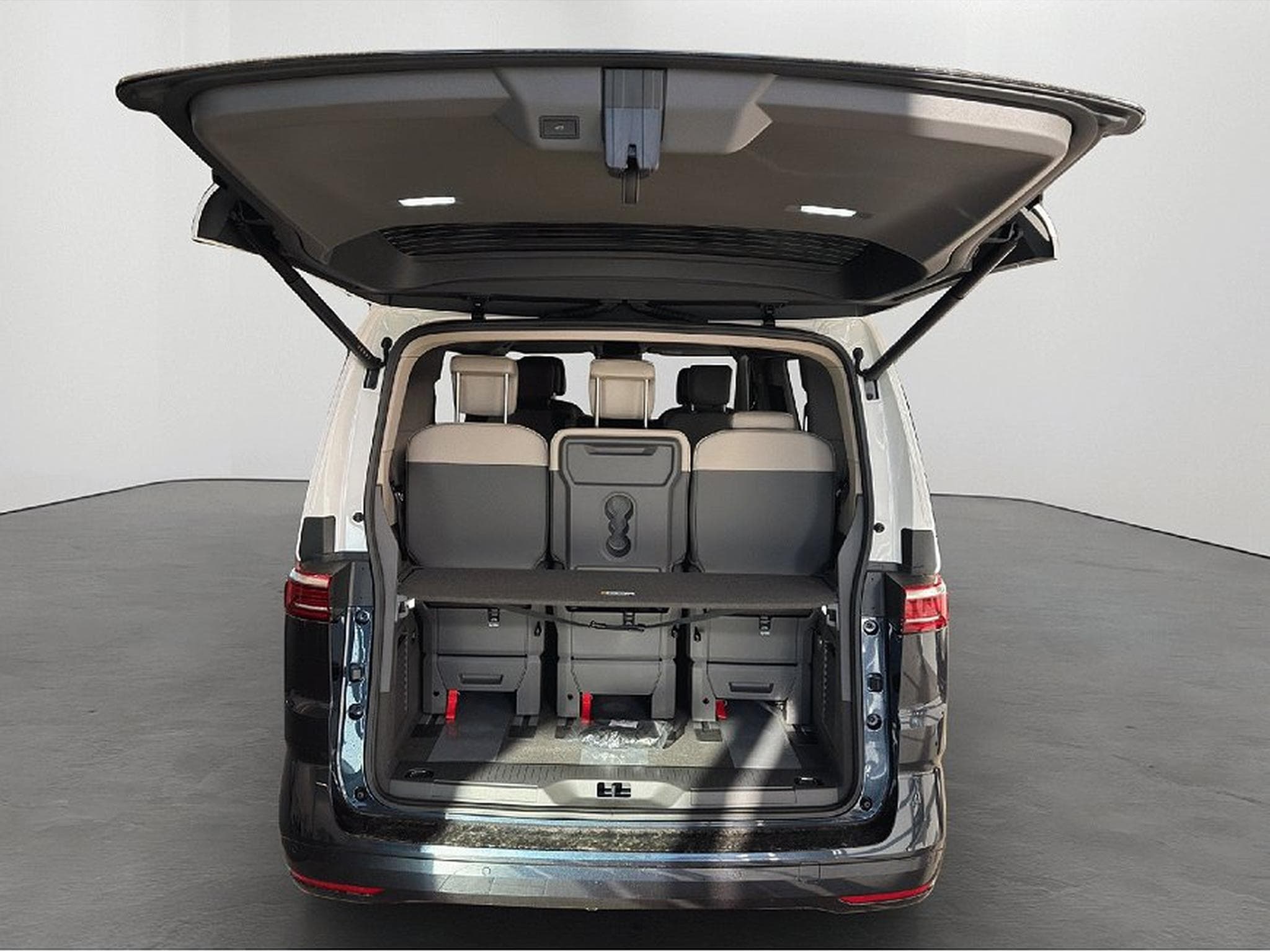 VW Multivan (2026) - Photo 6