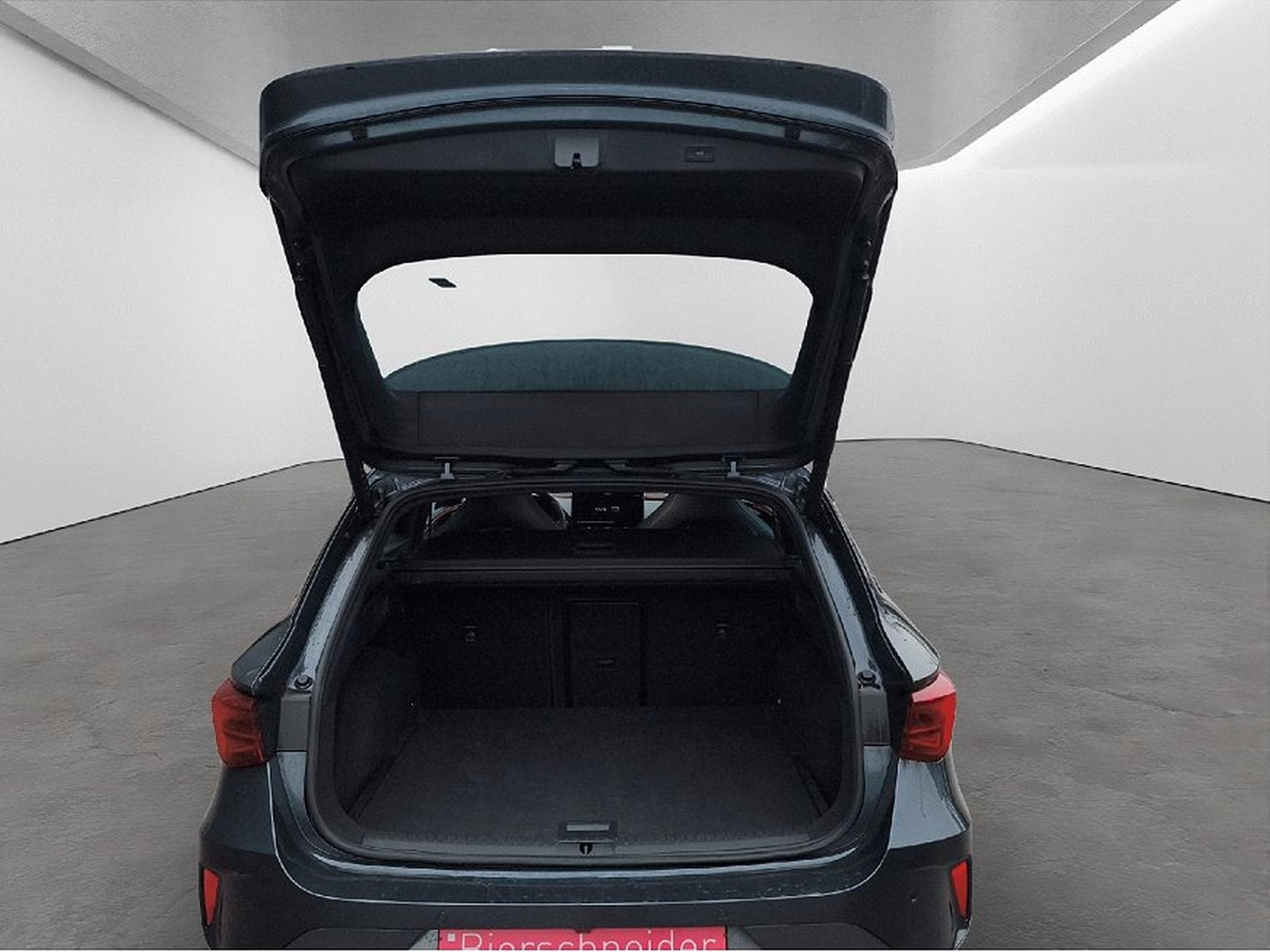 Cupra Leon (2025) - Photo 14