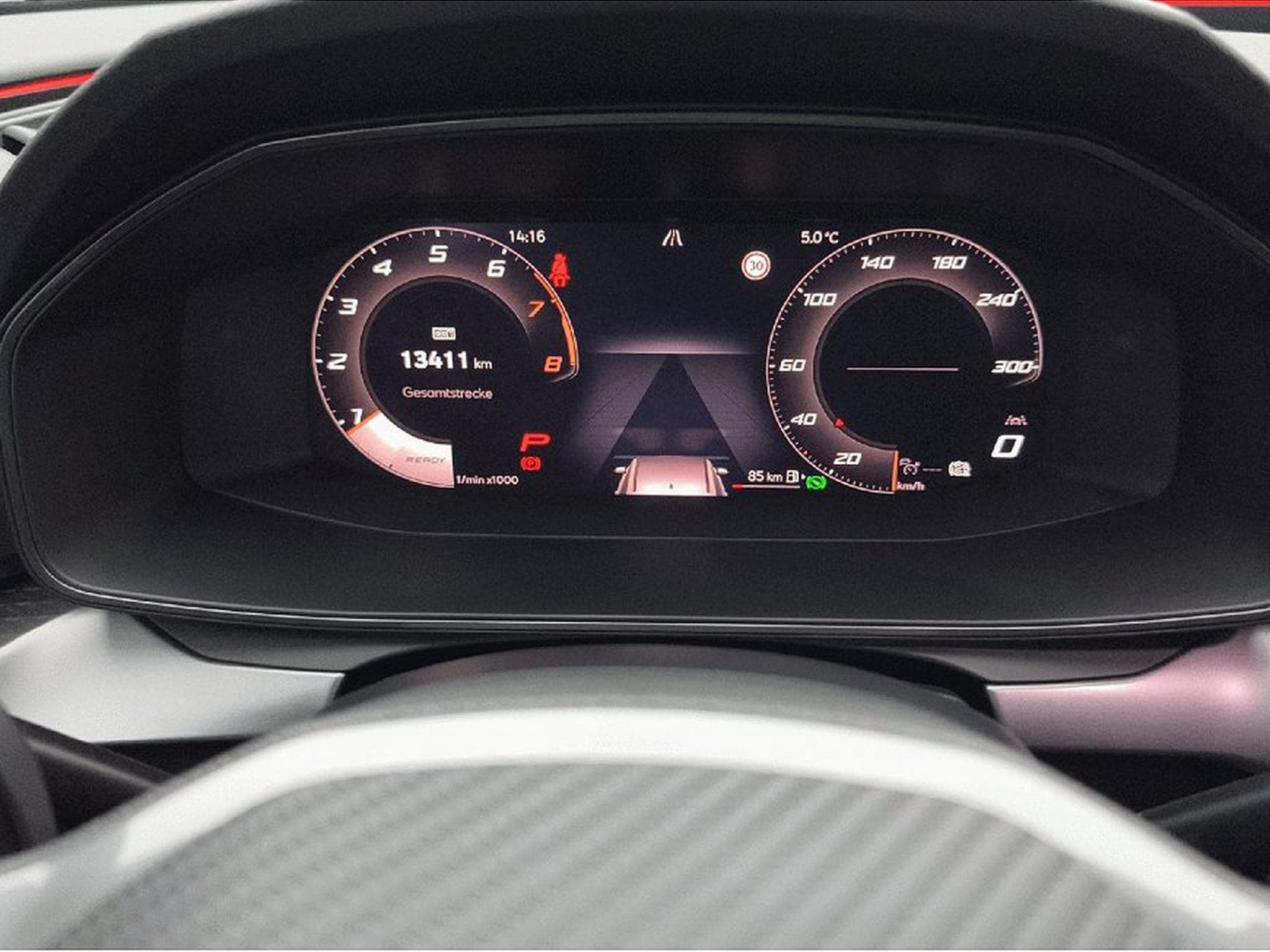 Cupra Leon (2025) - Photo 8