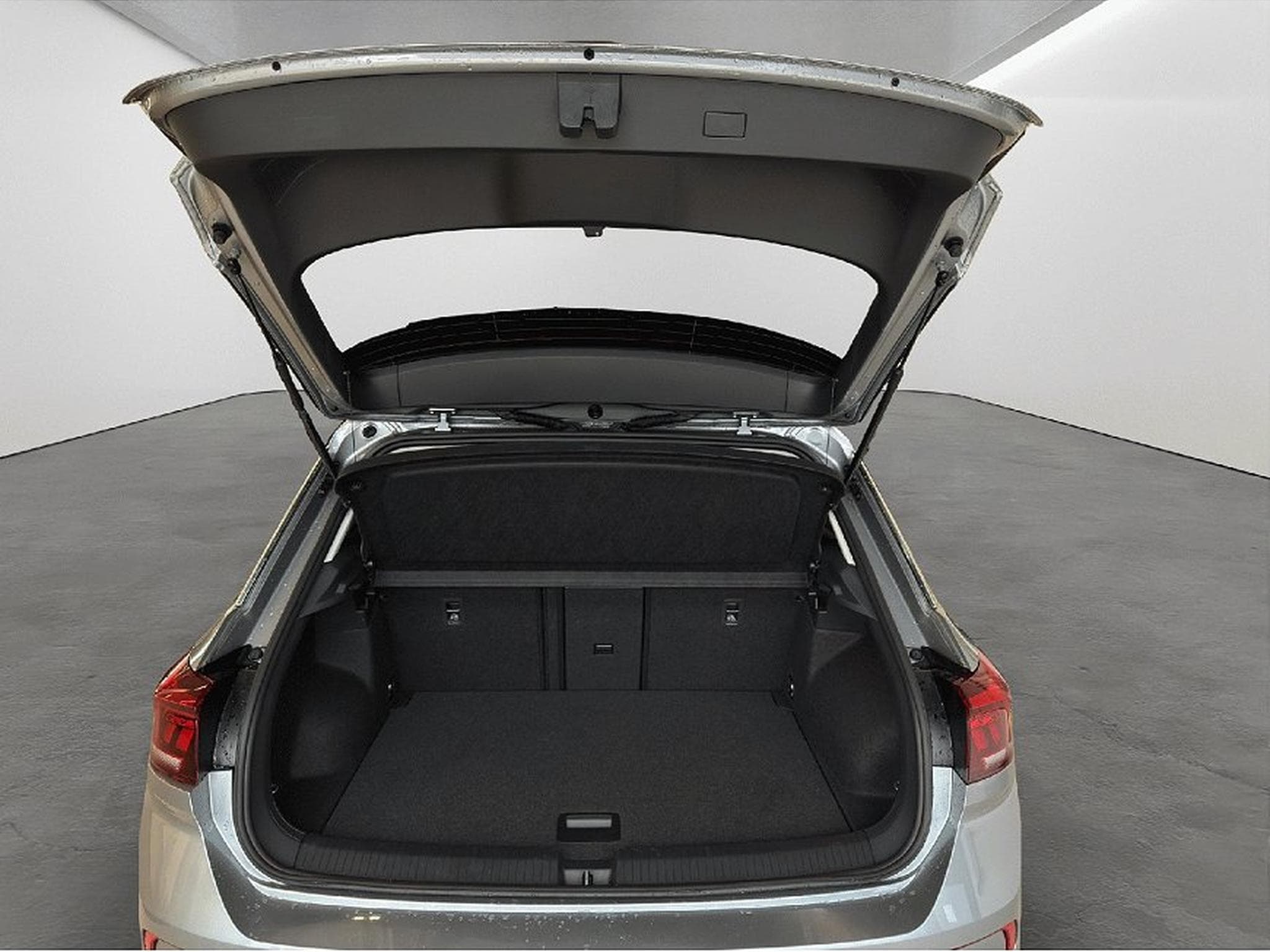 VW T-Roc (2025) - Photo 6