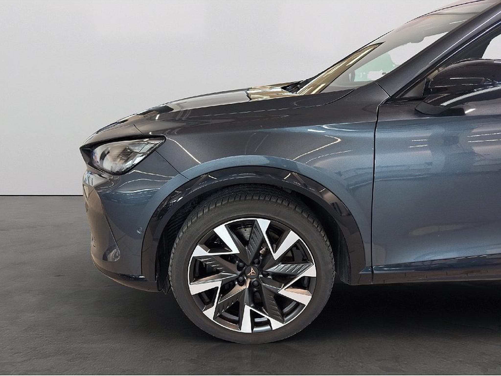 Cupra Formentor (2025) - Photo 8