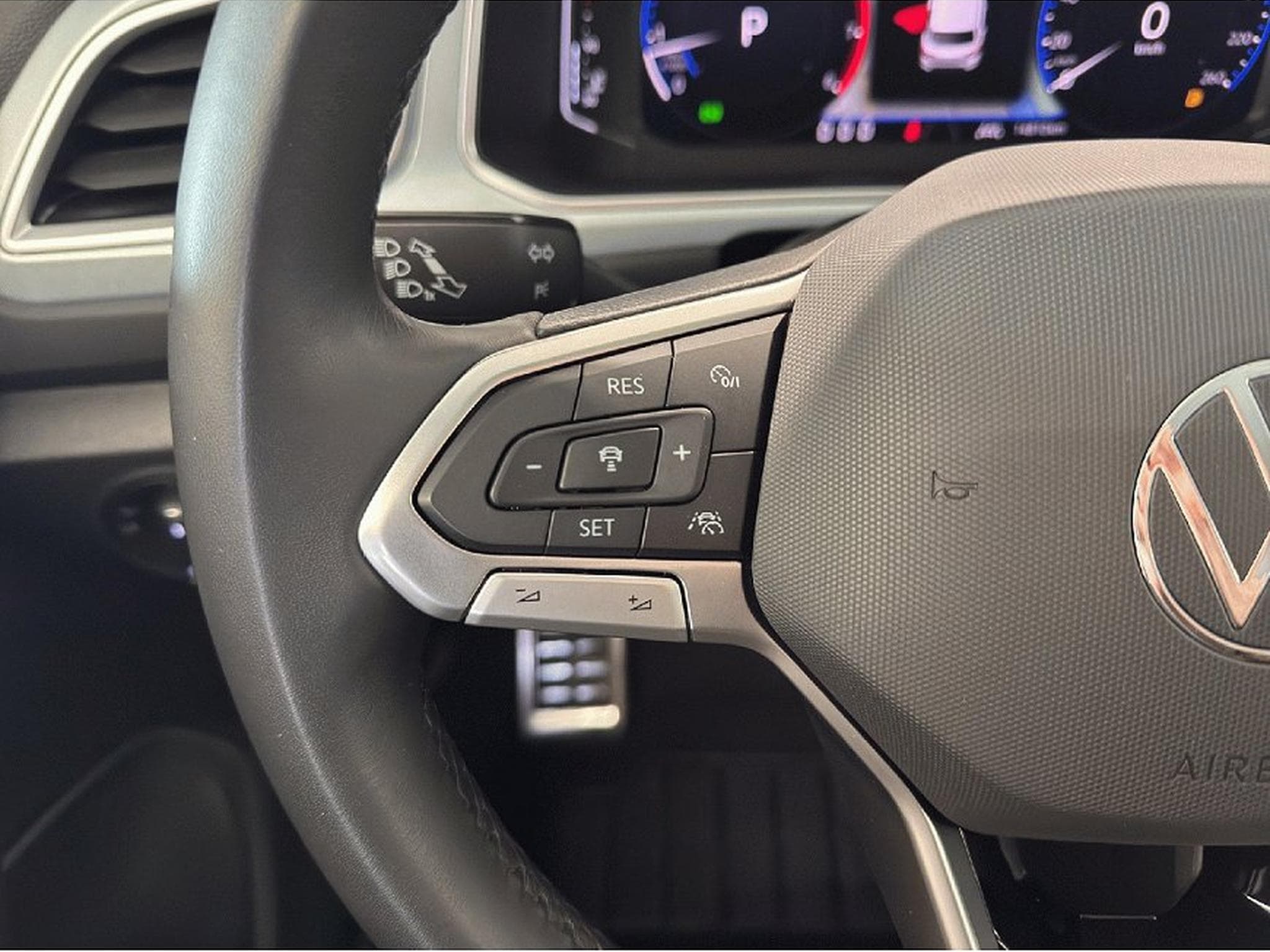 VW T-Roc (2025) - Photo 14