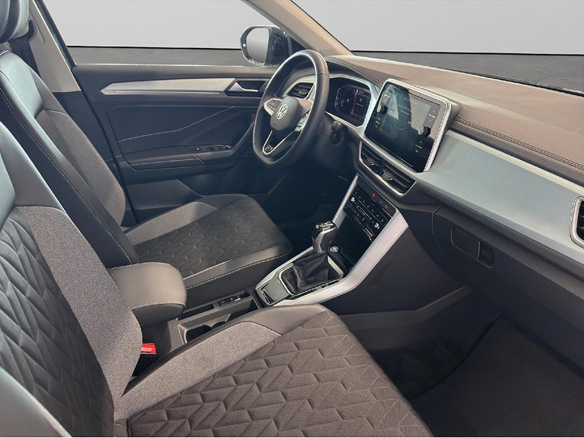 VW T-Roc (2025) - Photo 17