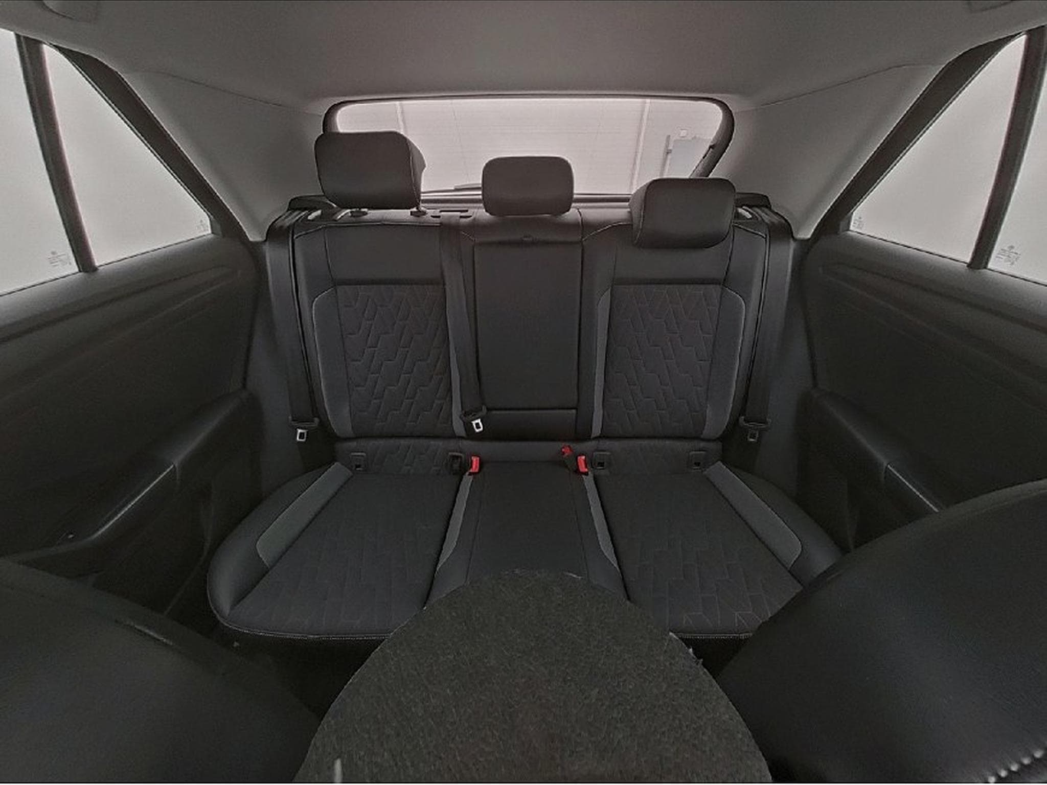 VW T-Roc (2025) - Photo 13
