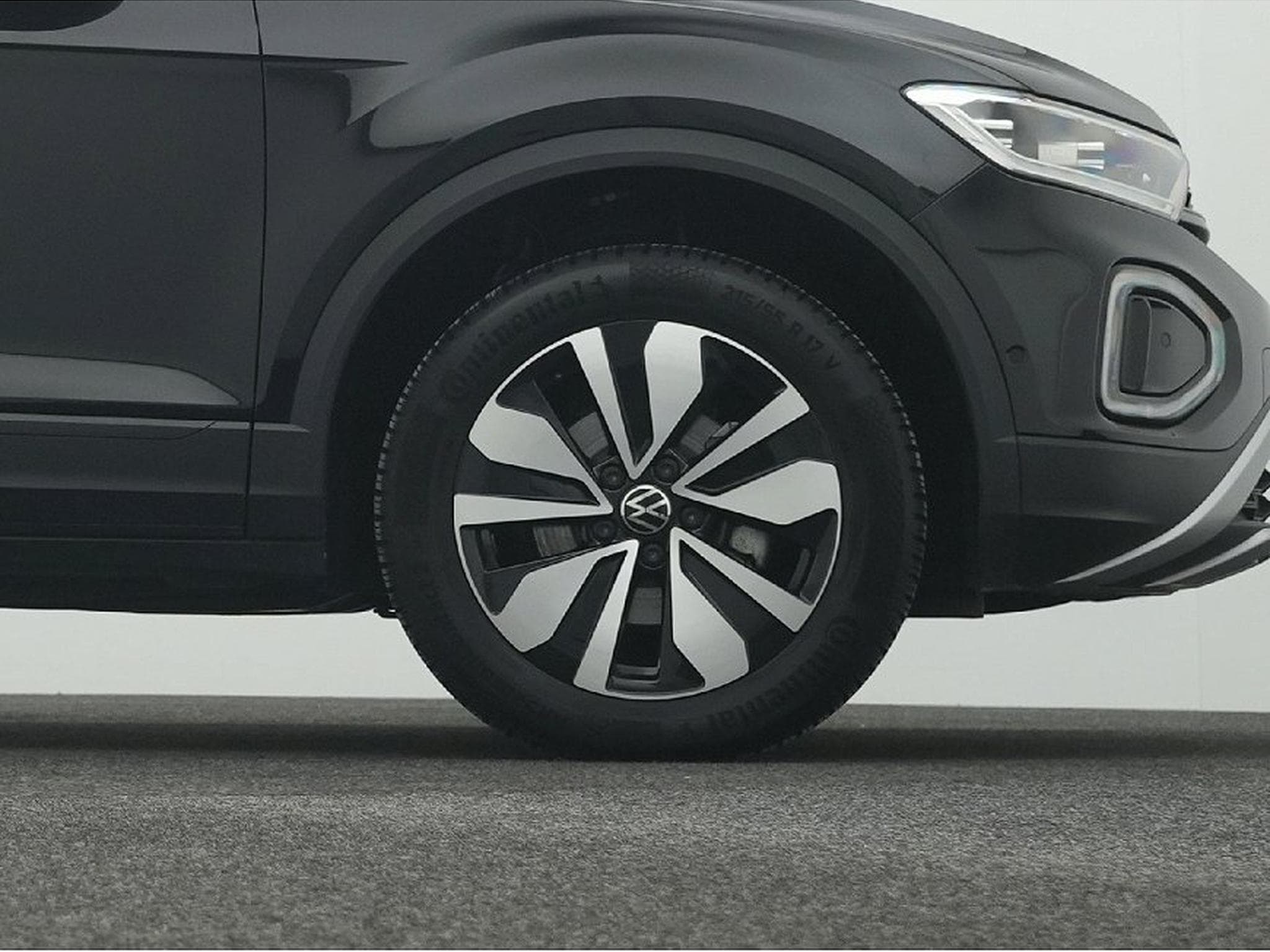 VW T-Roc (2025) - Photo 24