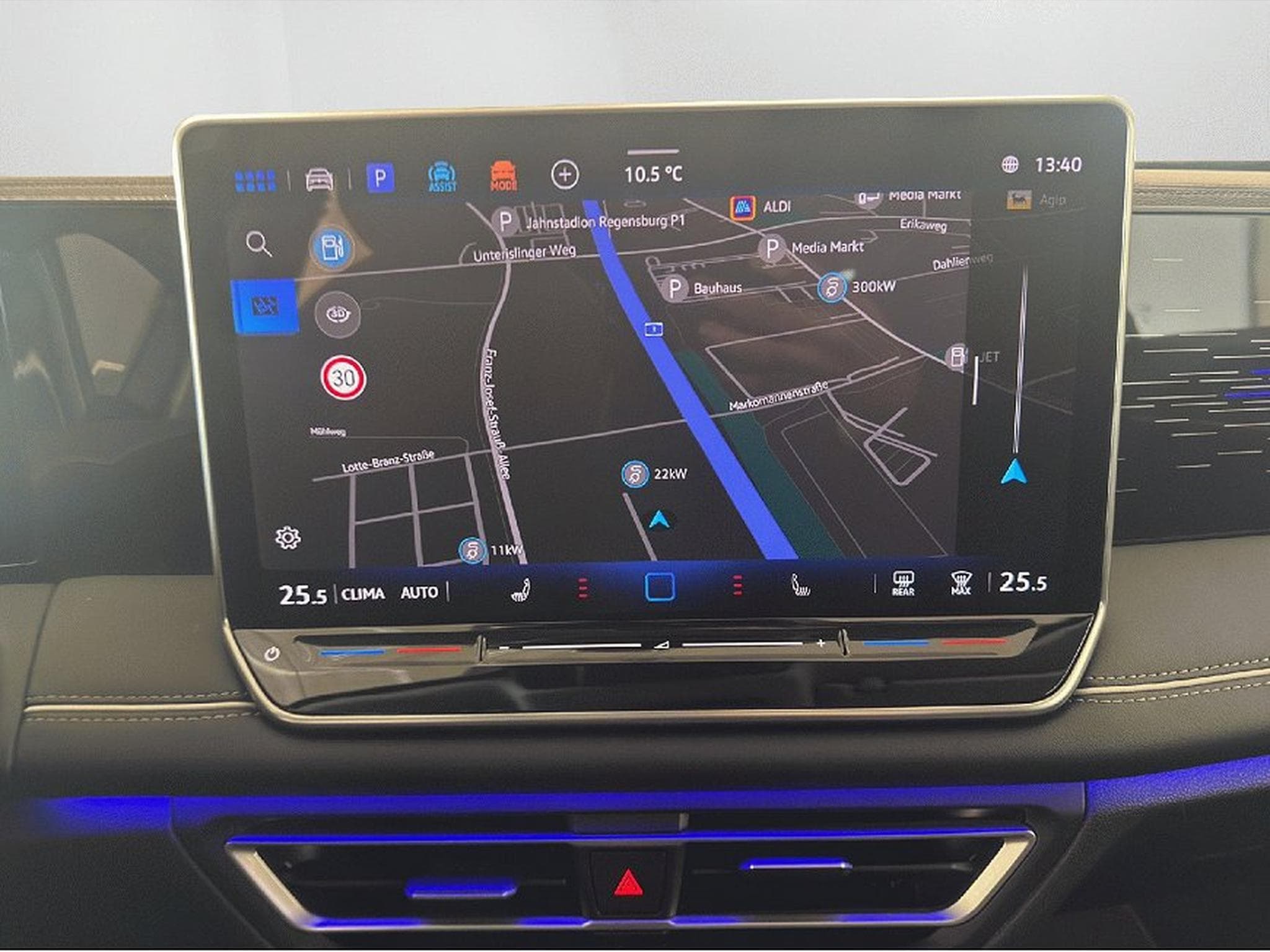 VW Tiguan (2025) - Photo 14