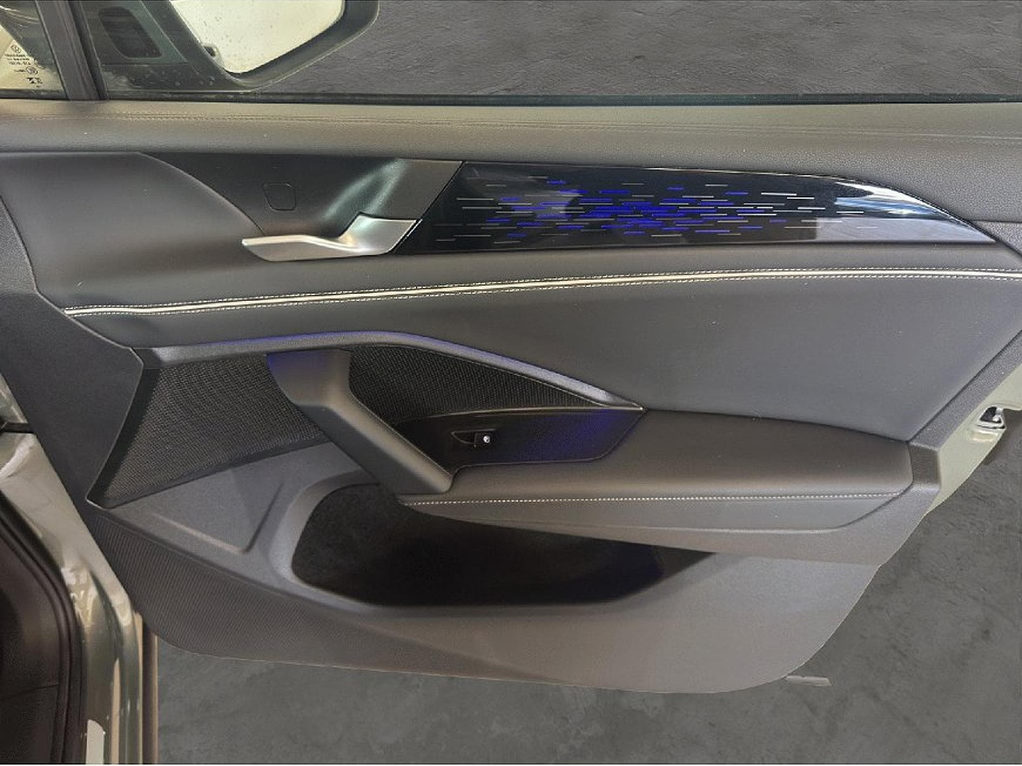 VW Tiguan (2025) - Photo 19