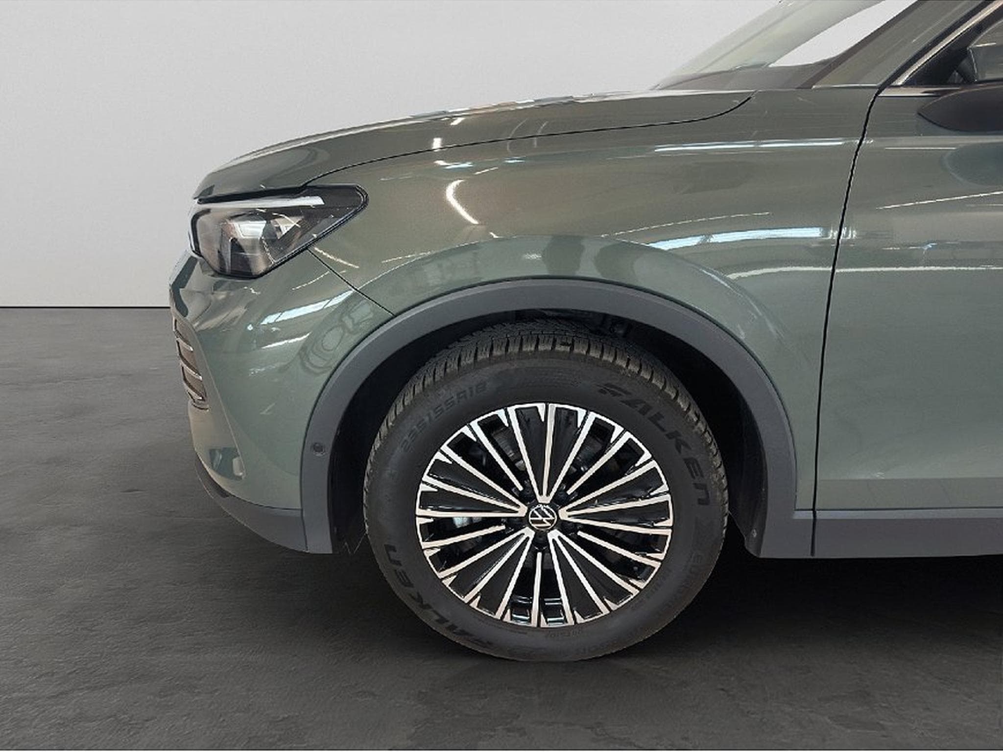 VW Tiguan (2025) - Photo 8