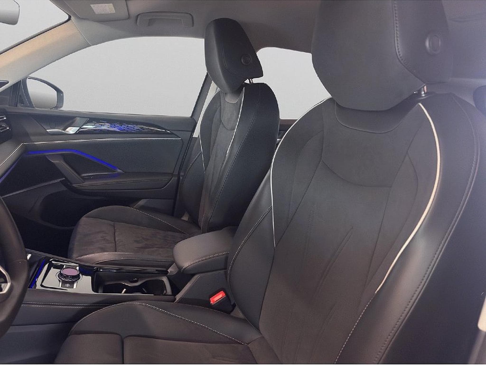 VW Tiguan (2025) - Photo 9
