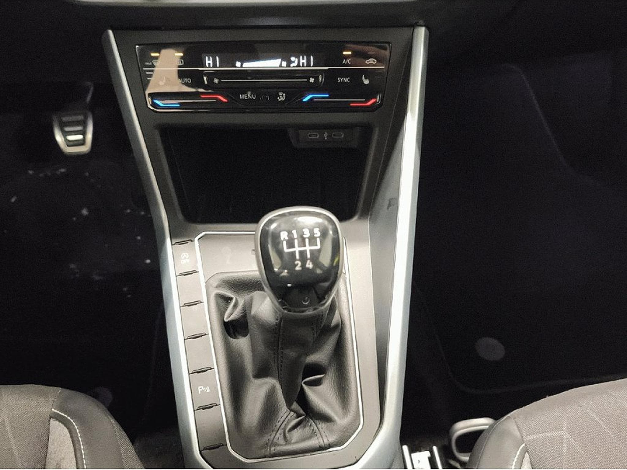 VW Polo (2025) - Photo 12