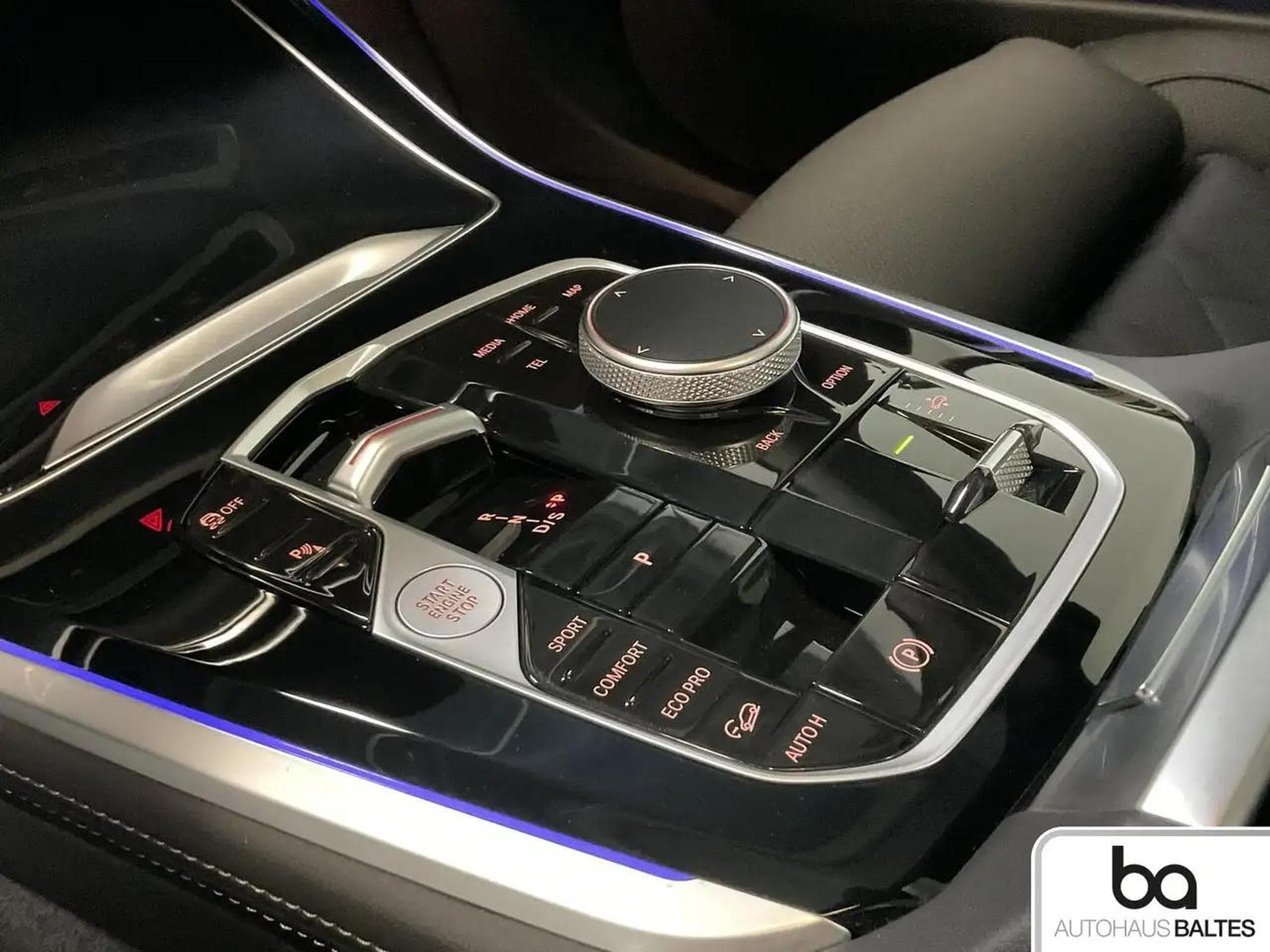 BMW X5 (2025) - Photo 11