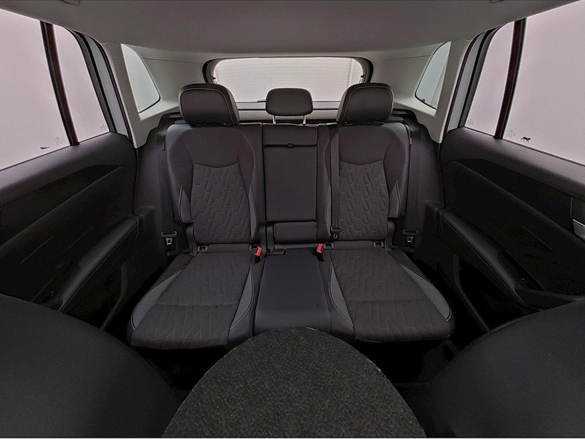 VW Tiguan (2025) - Photo 13