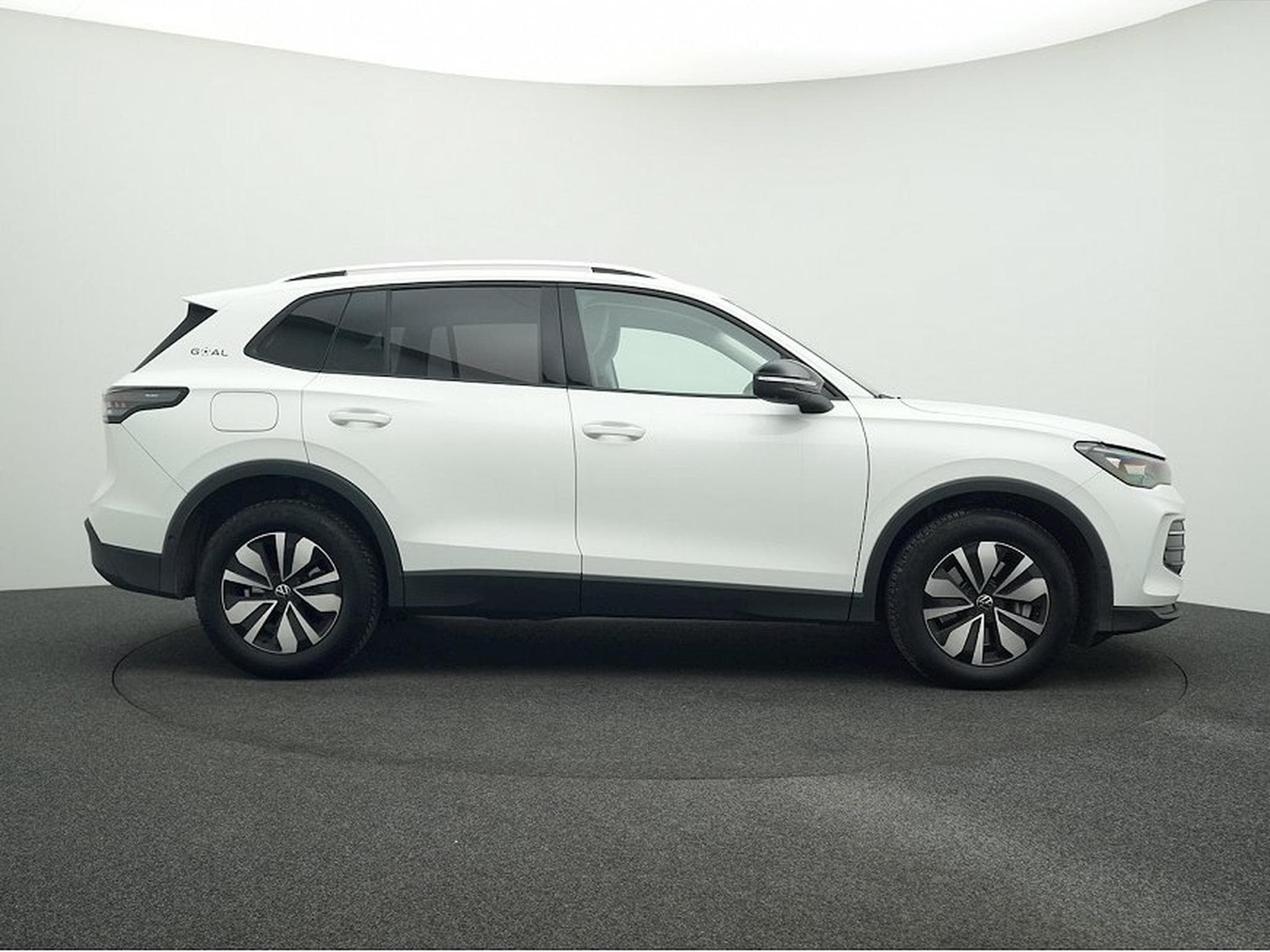 VW Tiguan (2025) - Photo 6