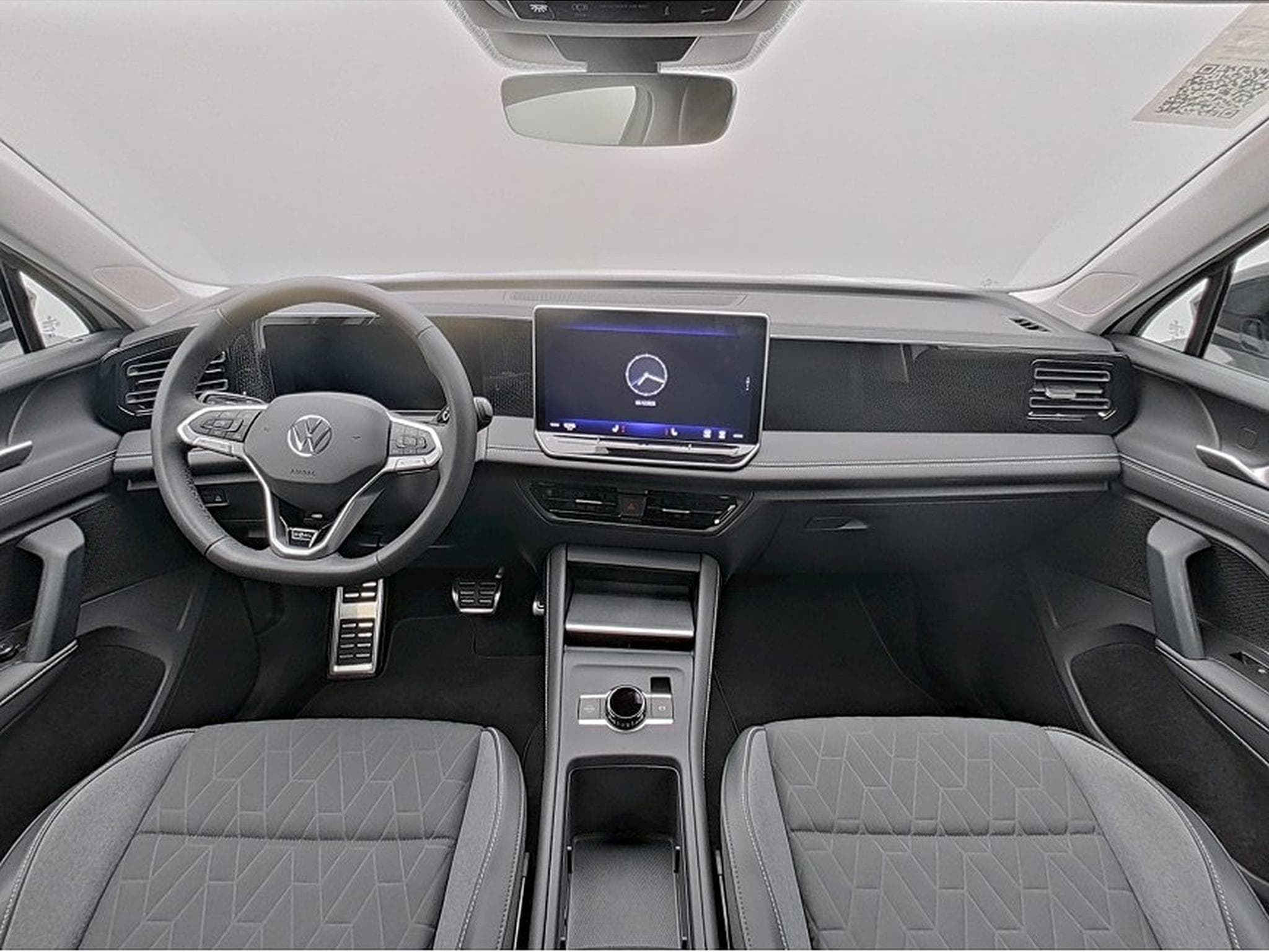 VW Tiguan (2025) - Photo 9