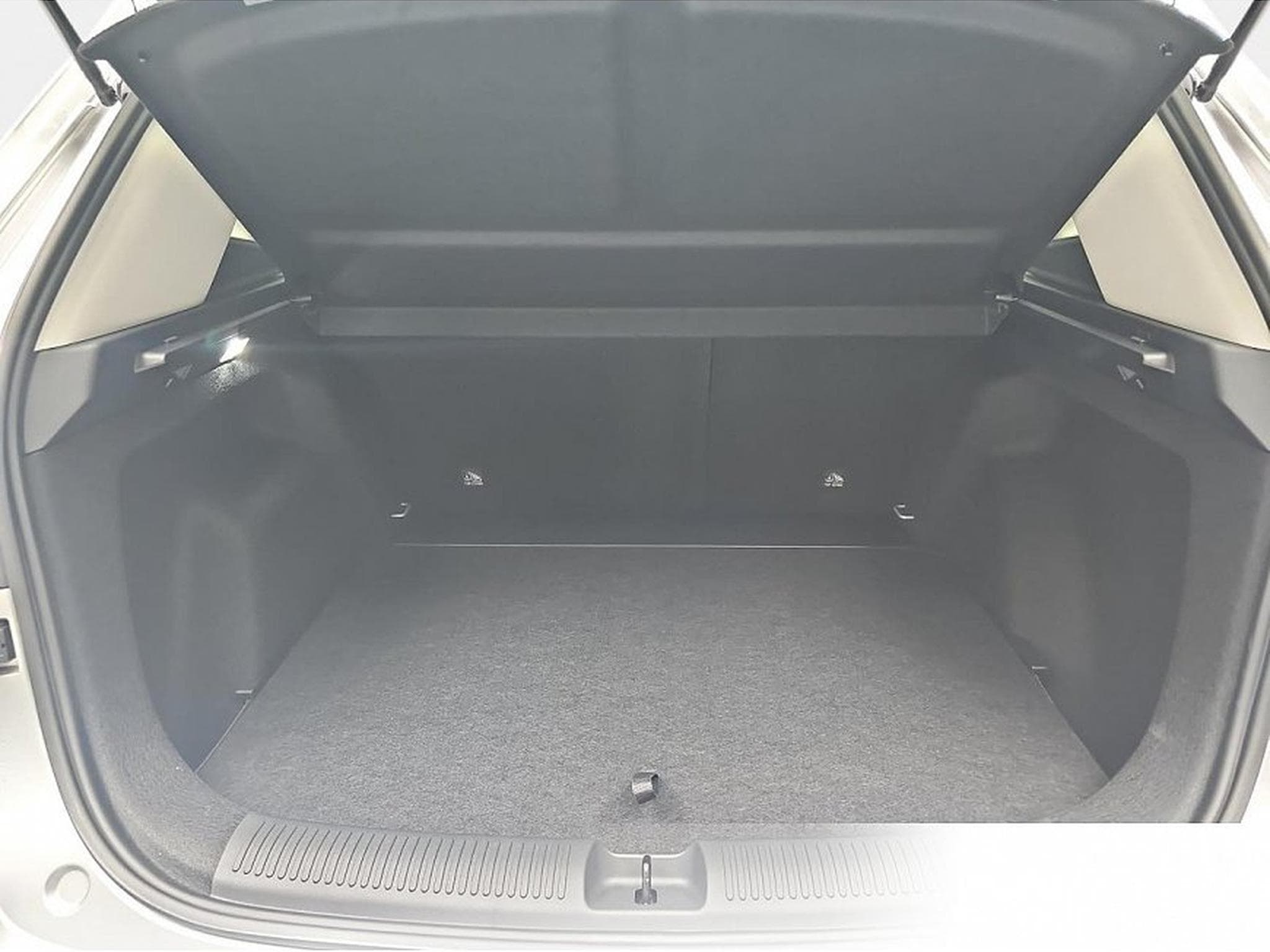 MG ZS (2026) - Photo 13