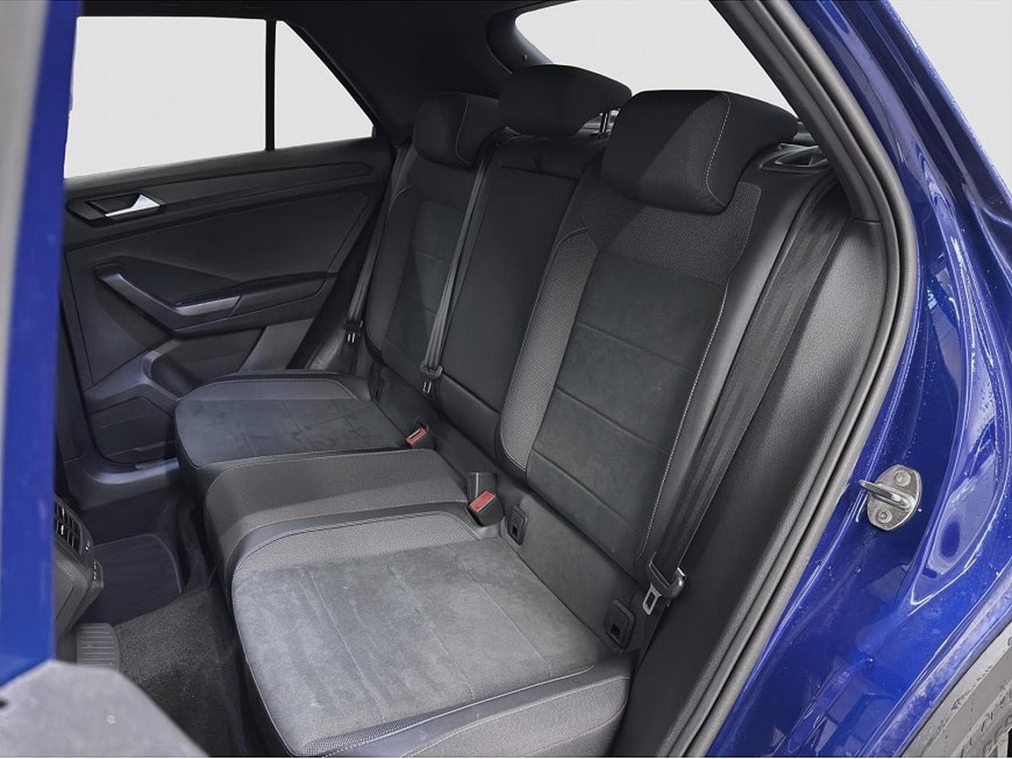 VW T-Roc (2025) - Photo 17