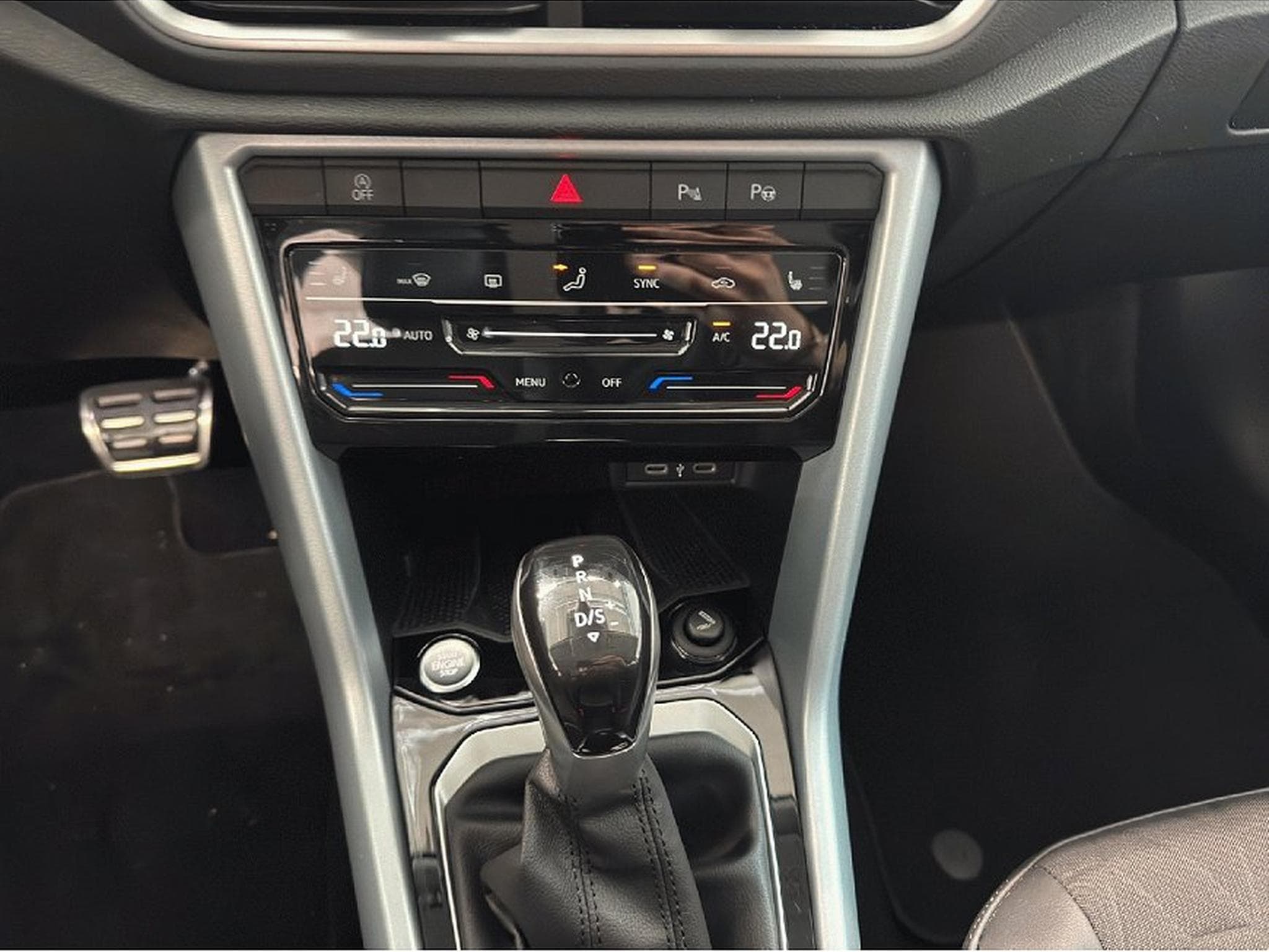 VW T-Roc (2025) - Photo 11