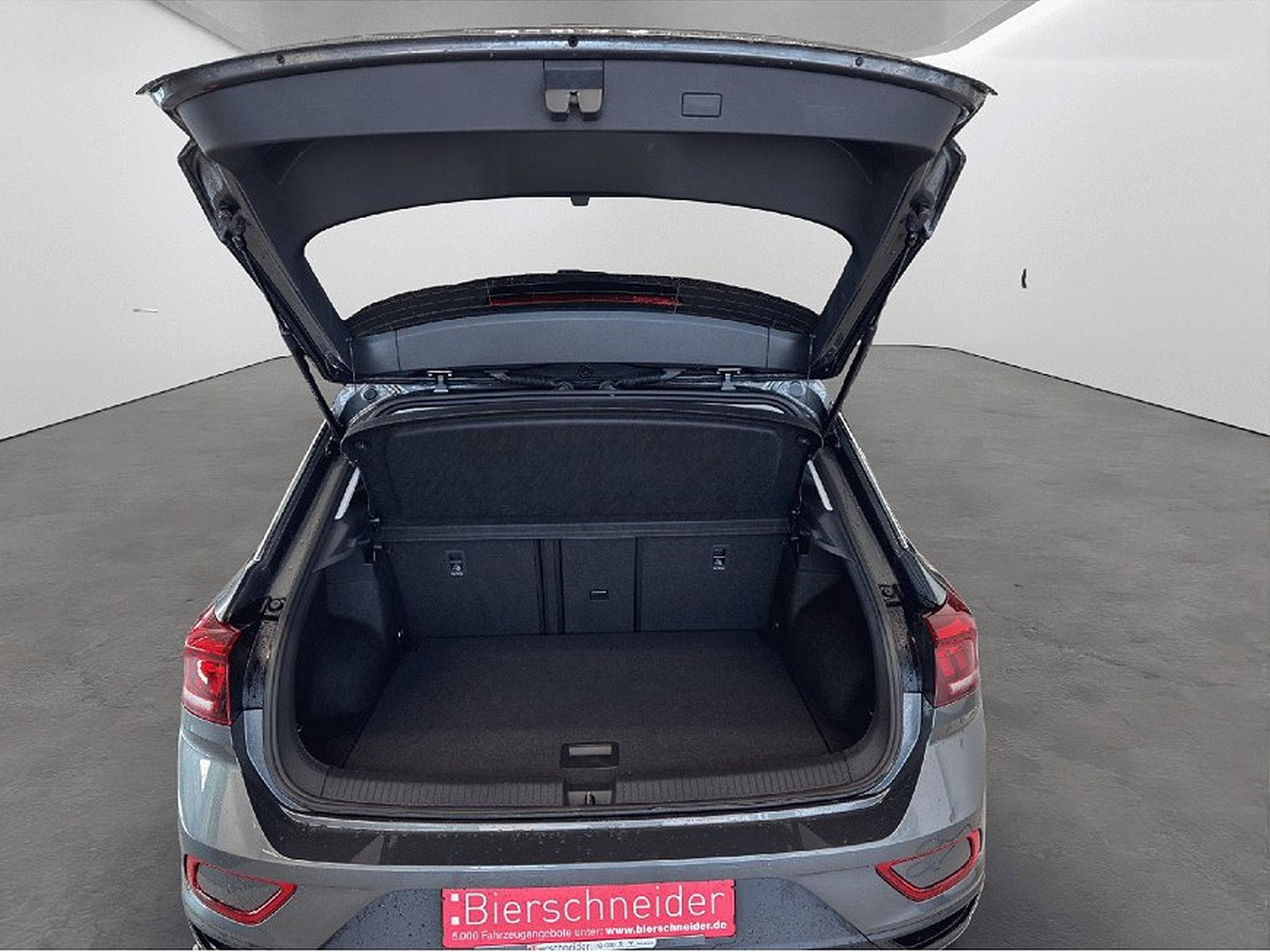 VW T-Roc (2025) - Photo 19