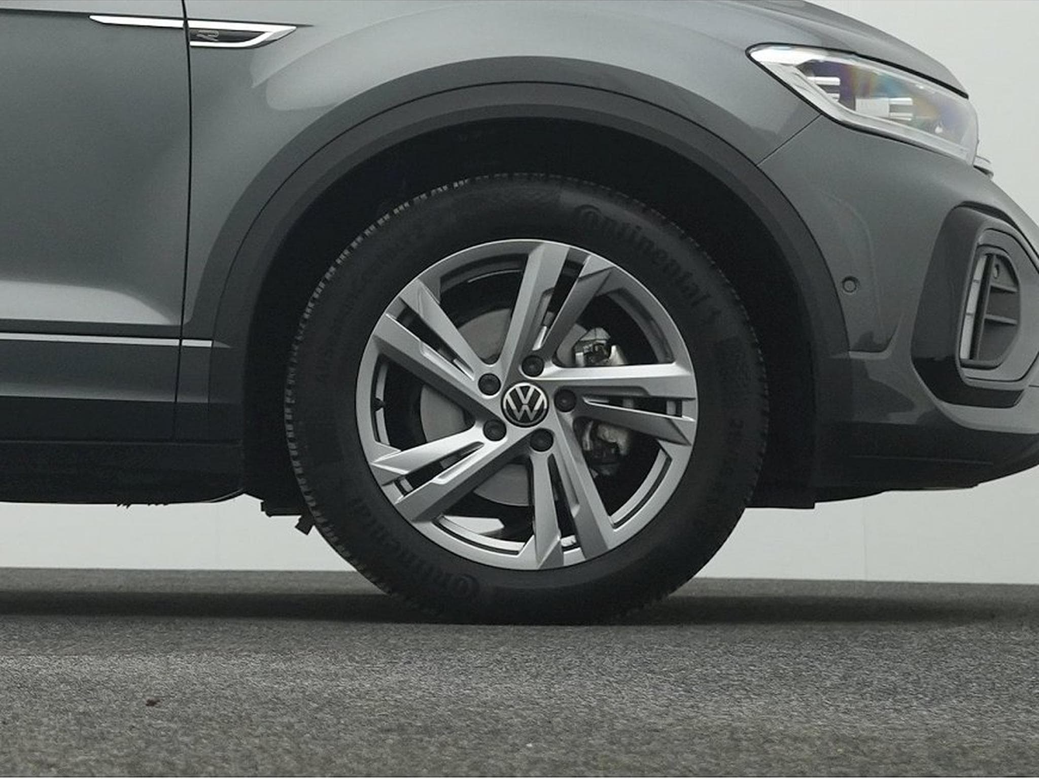 VW T-Roc (2025) - Photo 24