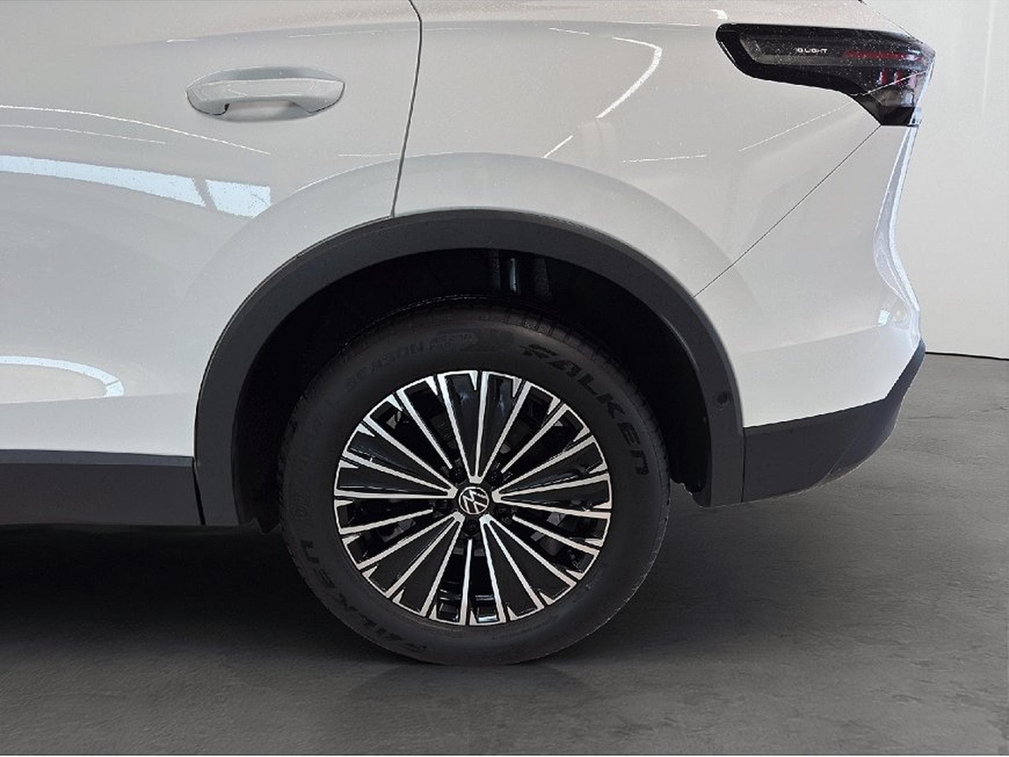 VW Tiguan (2025) - Photo 7