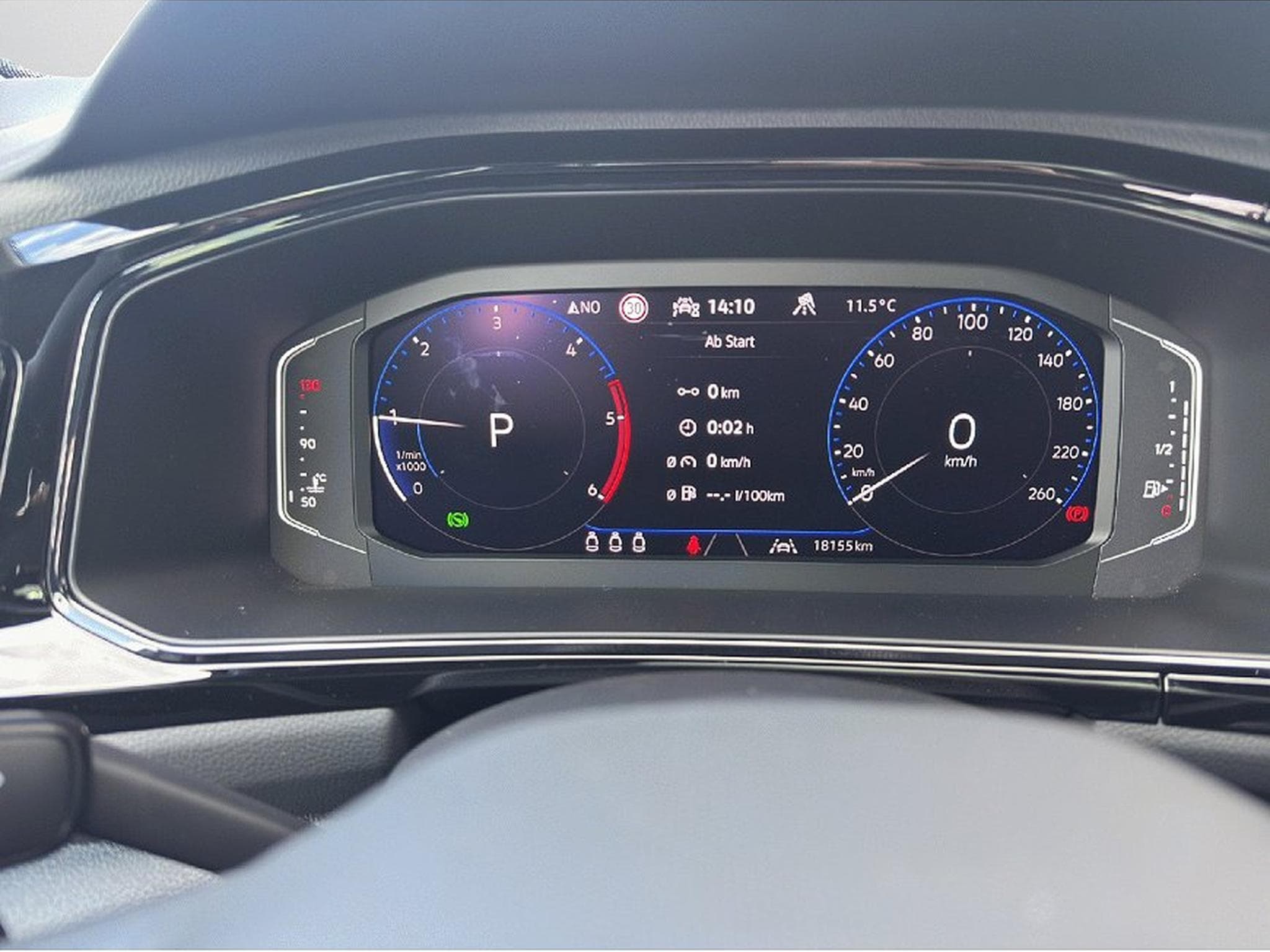 VW T-Roc (2025) - Photo 17