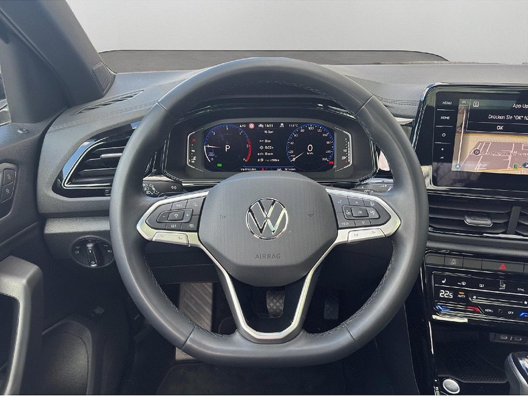 VW T-Roc (2025) - Photo 18