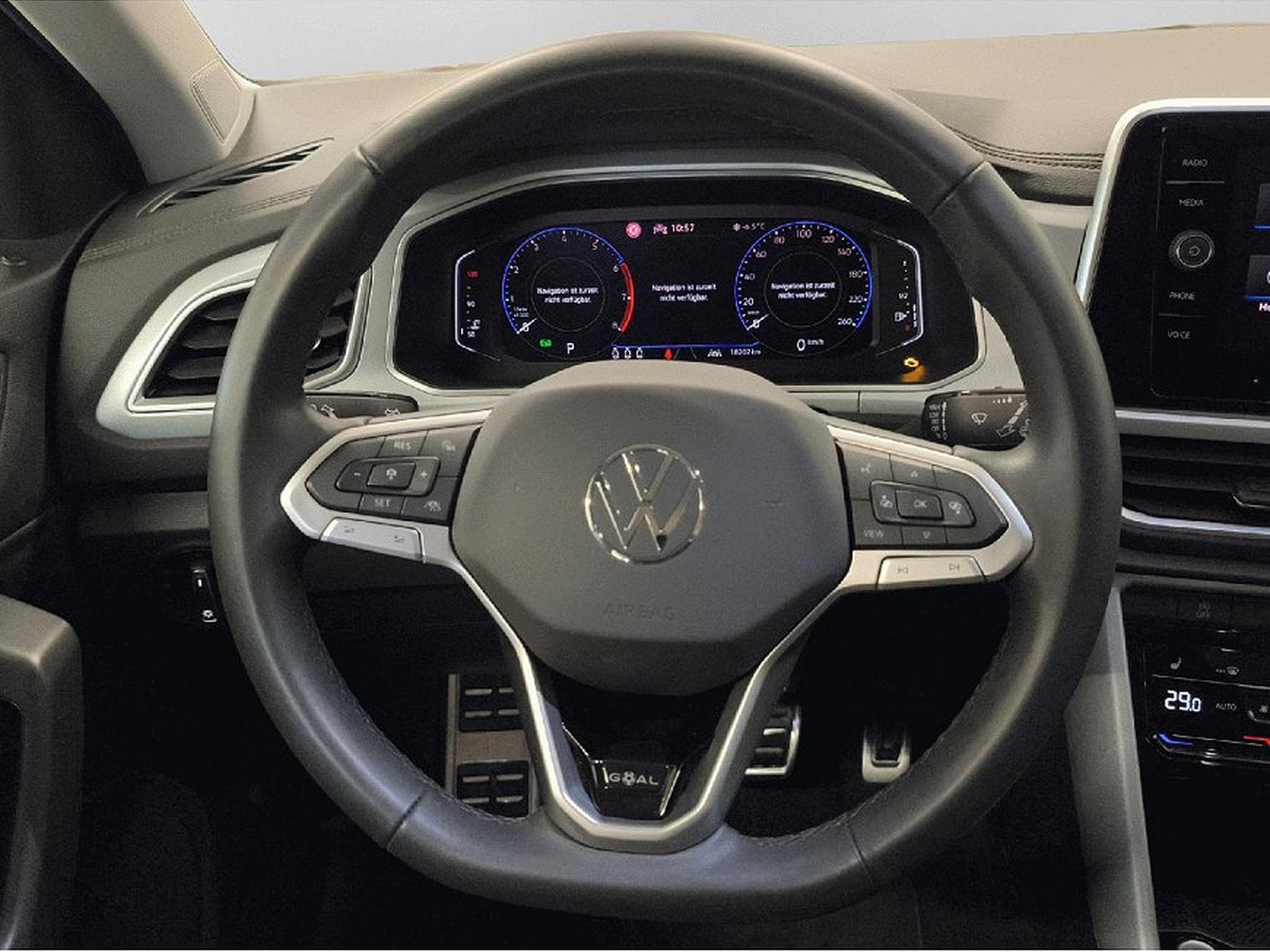 VW T-Roc (2025) - Photo 7