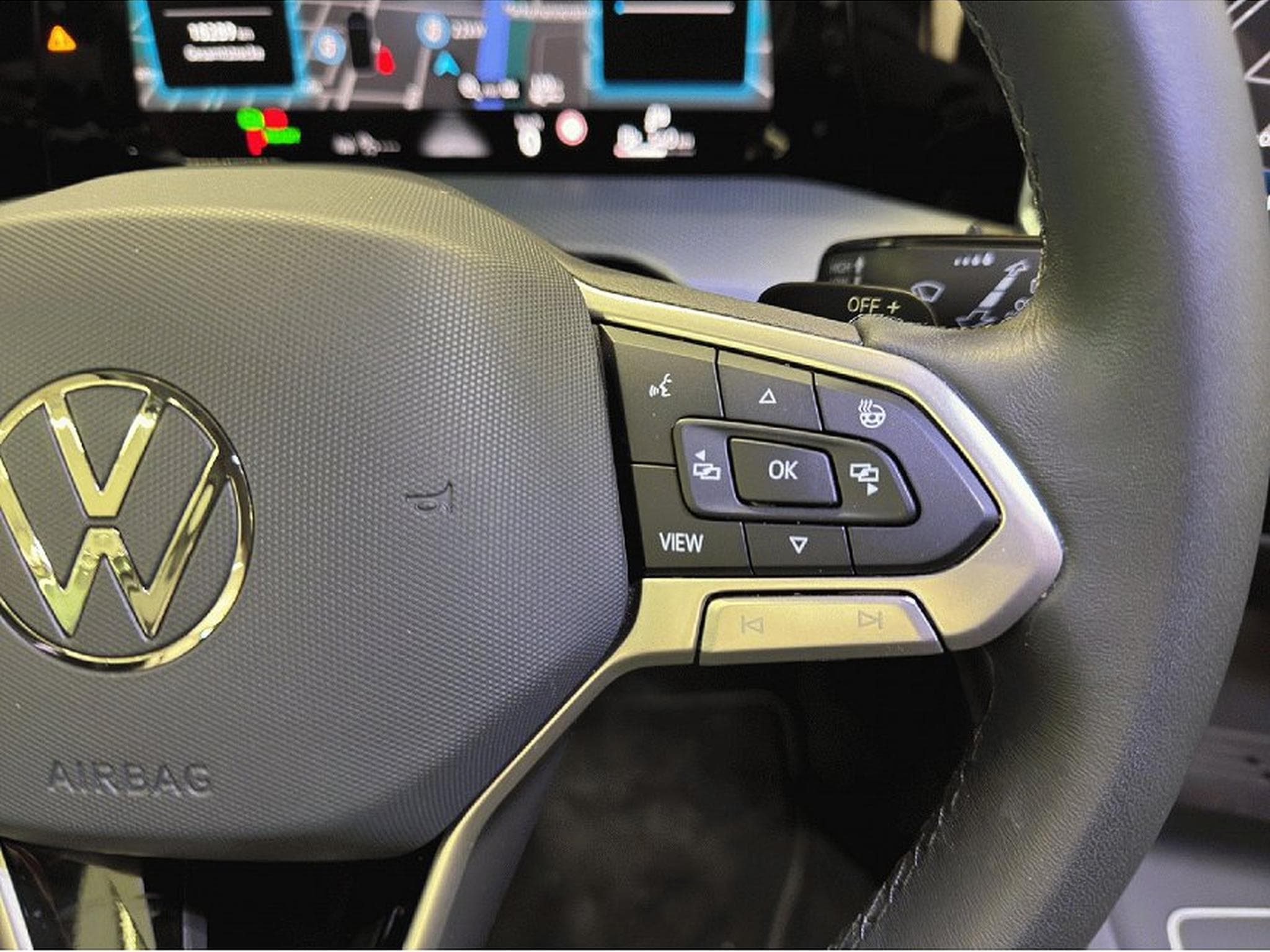 VW Golf (2025) - Photo 16