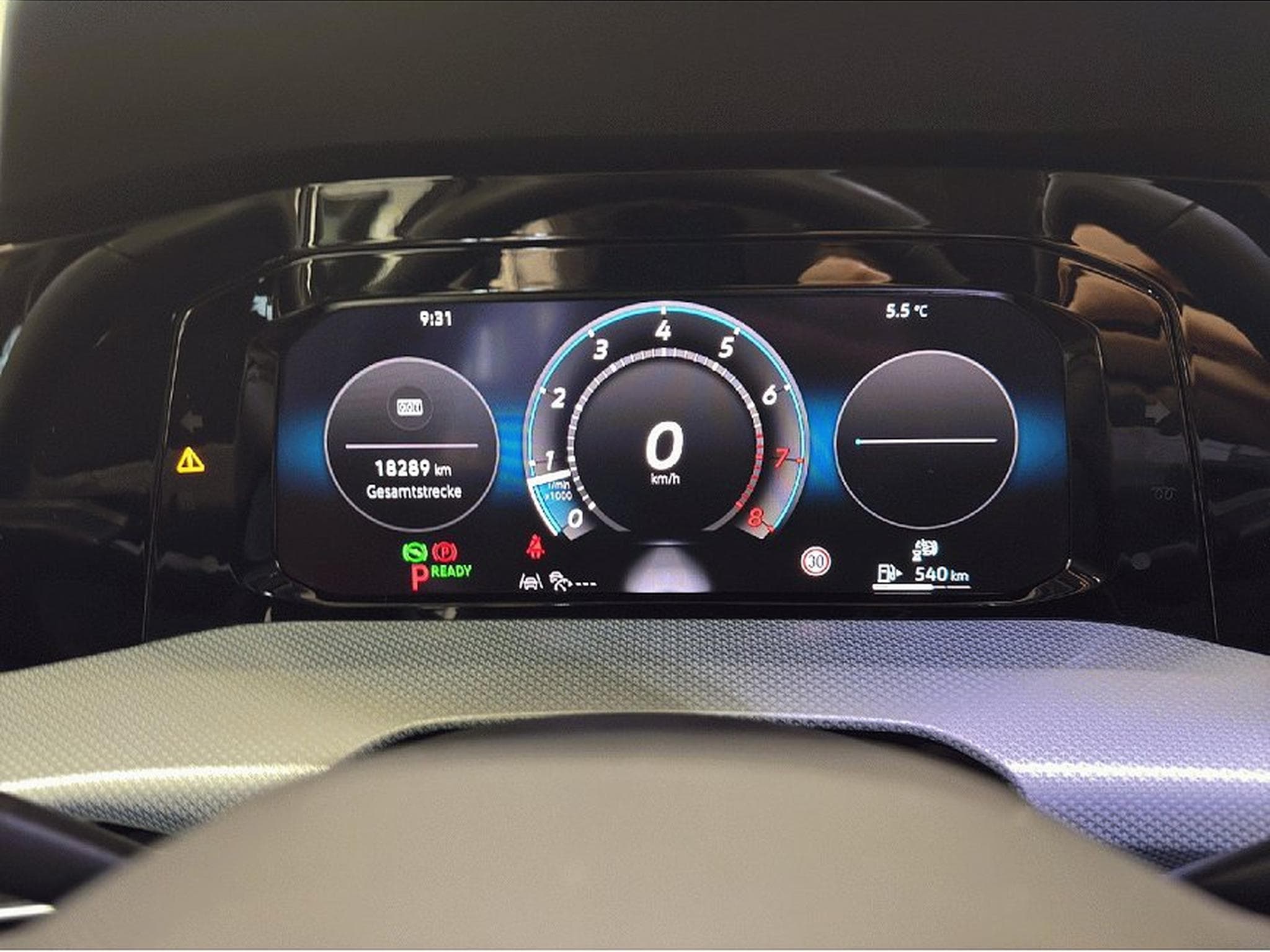 VW Golf (2025) - Photo 18