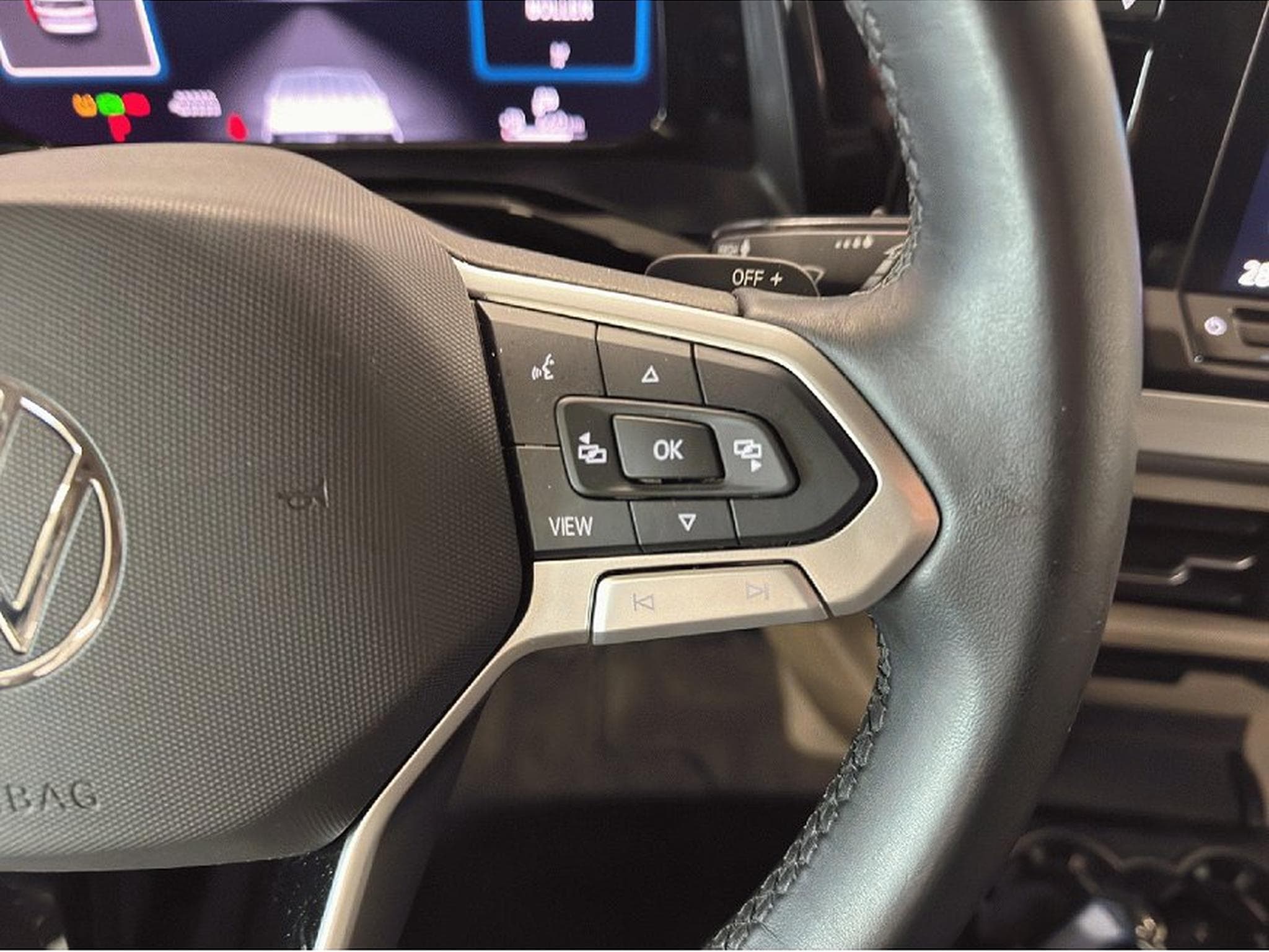 VW Multivan (2024) - Photo 16