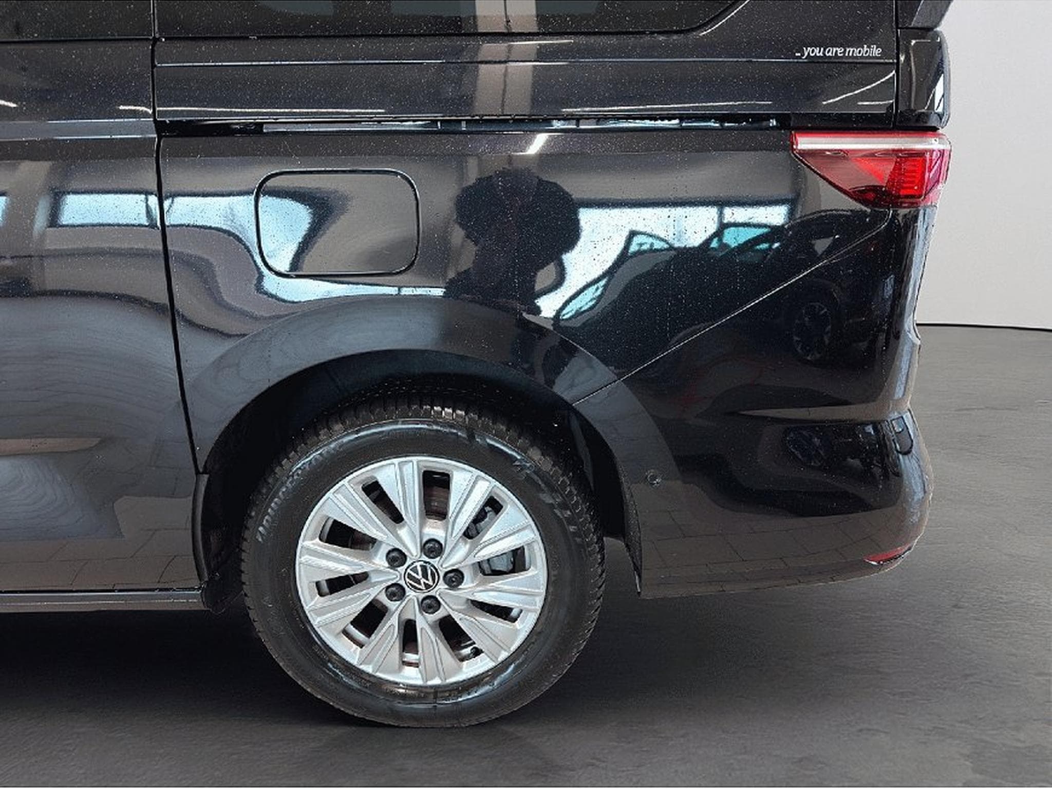 VW Multivan (2024) - Photo 7