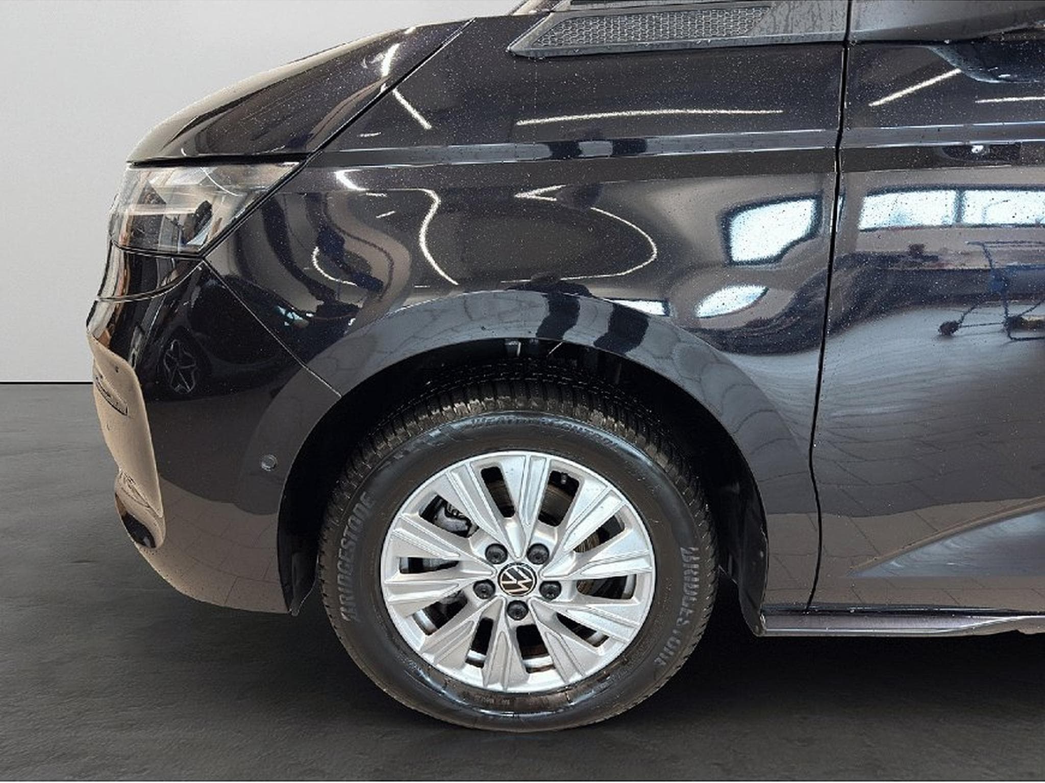 VW Multivan (2024) - Photo 8