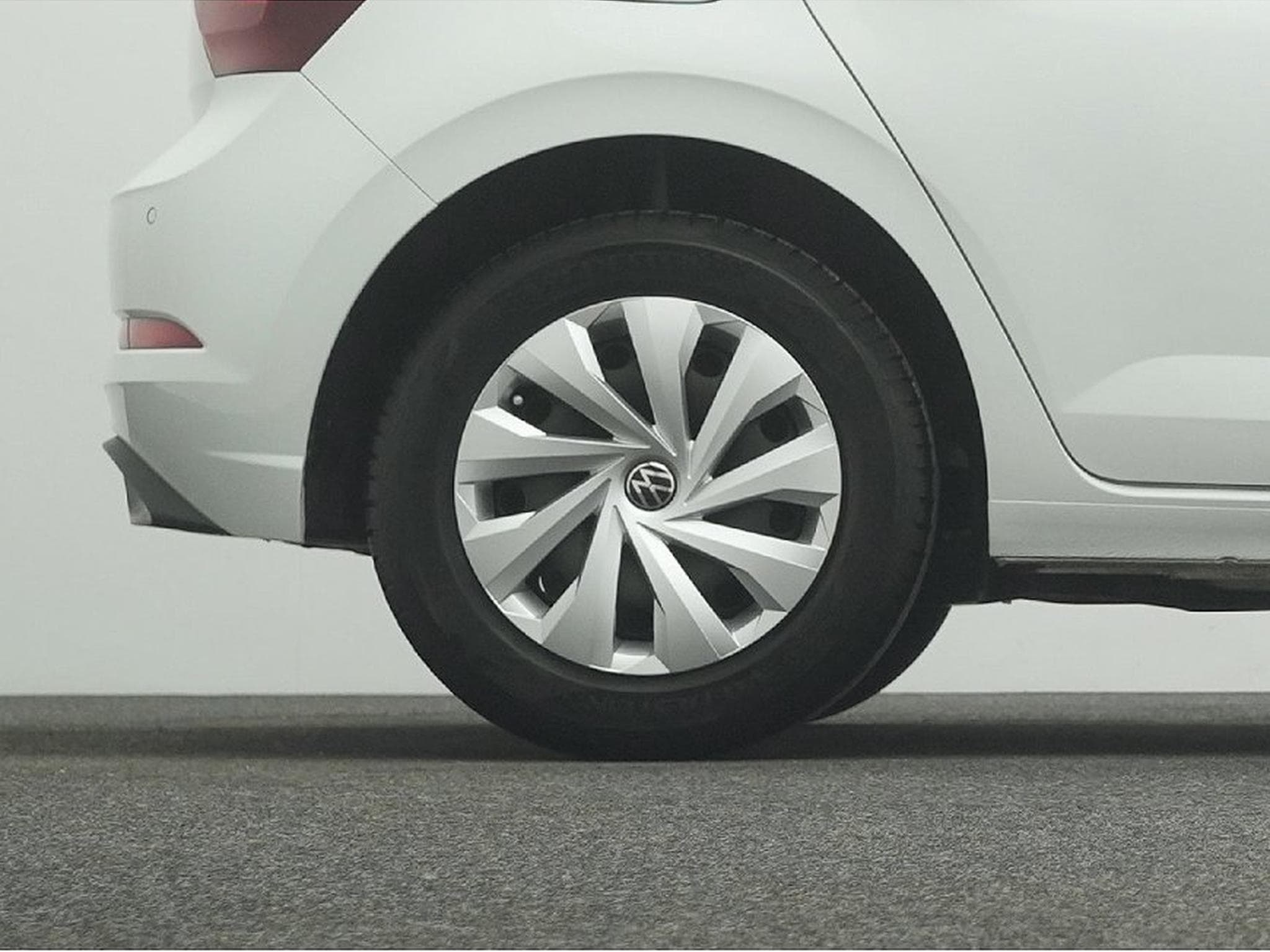 VW Polo (2025) - Photo 23