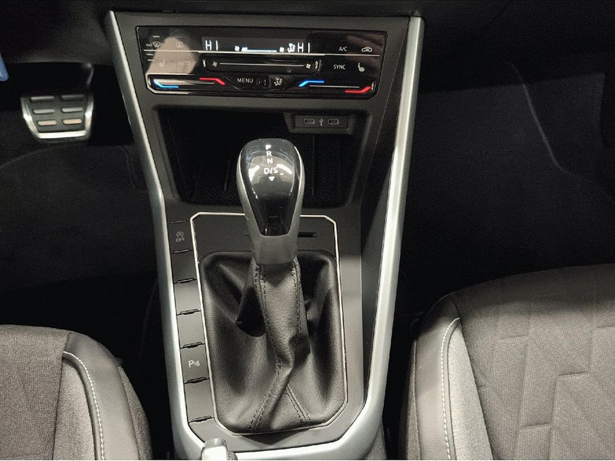 VW Polo (2025) - Photo 12