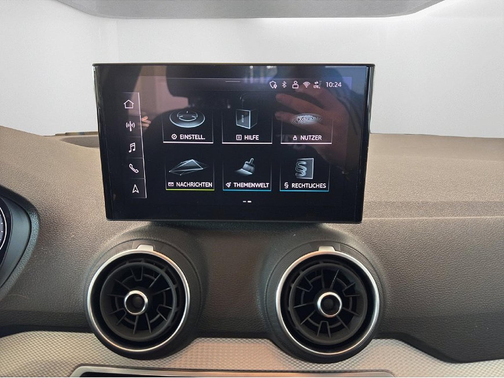 Audi Q2 (2024) - Photo 13