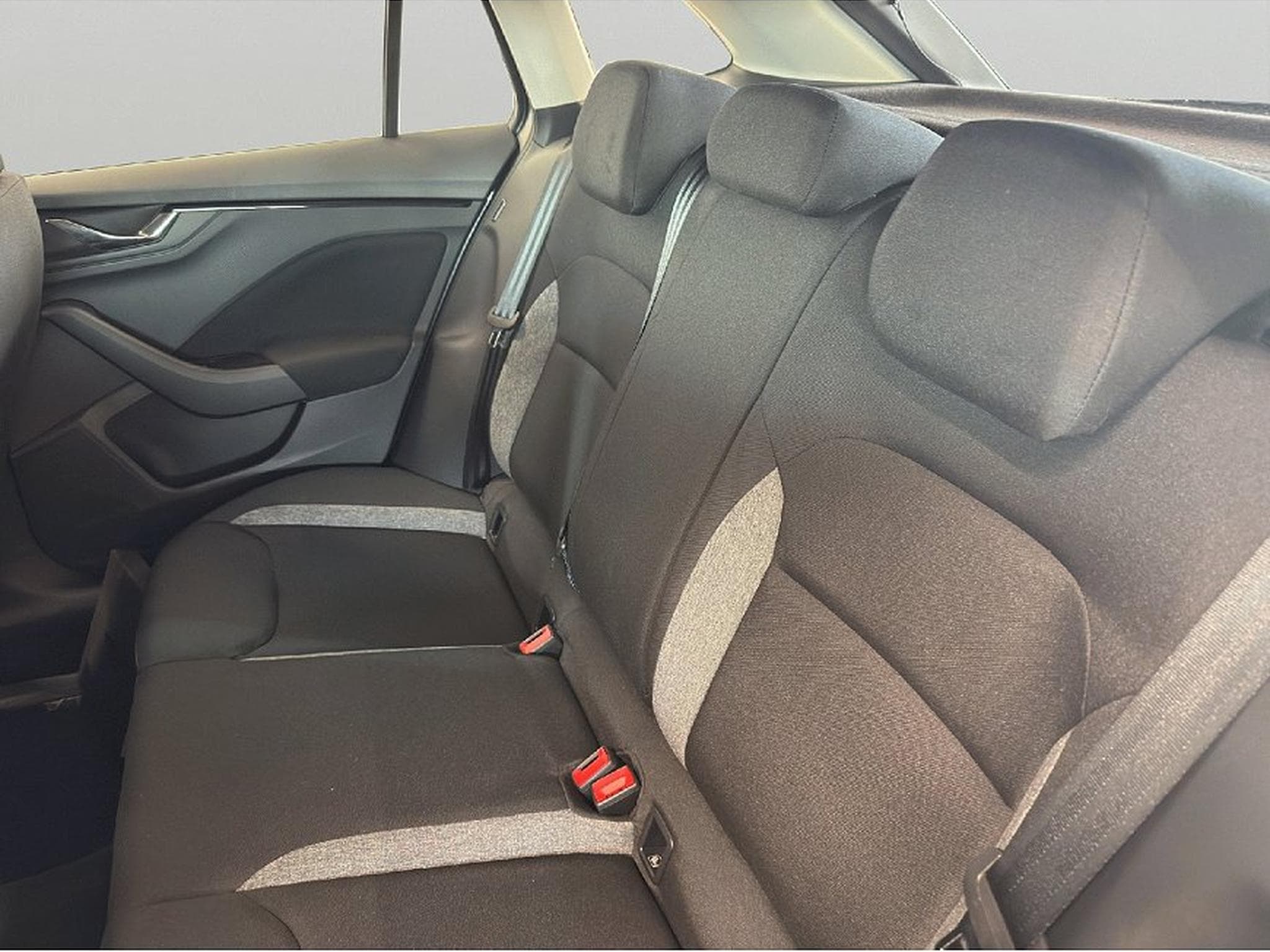 Skoda Scala (2024) - Photo 10