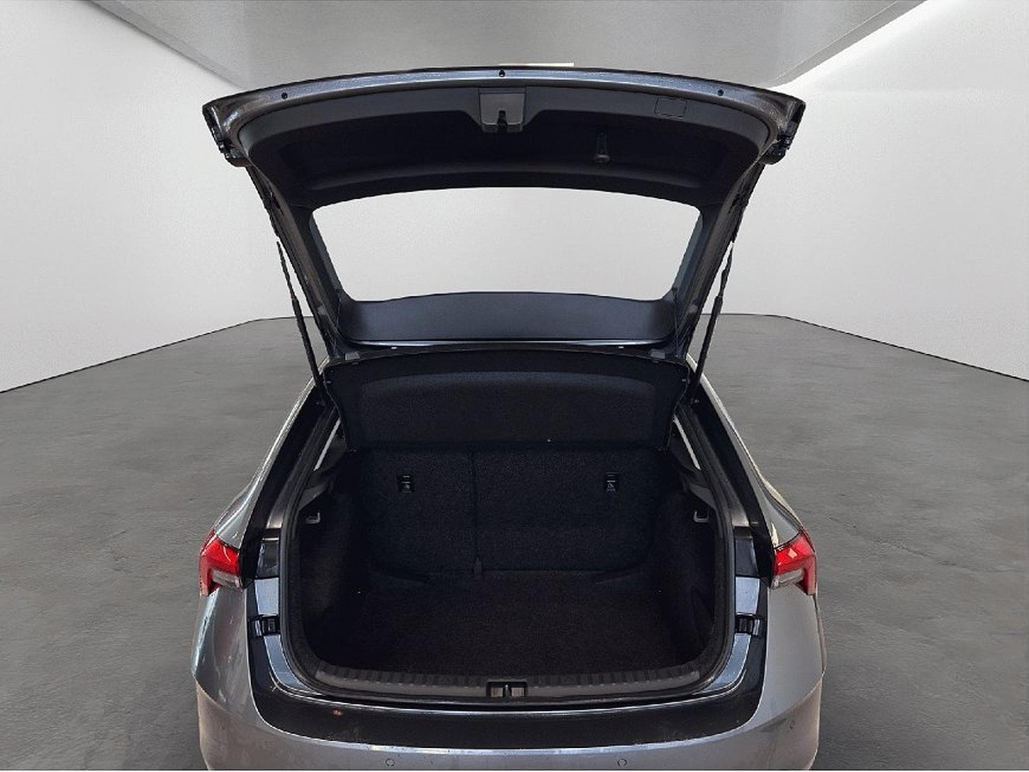 Skoda Scala (2024) - Photo 14