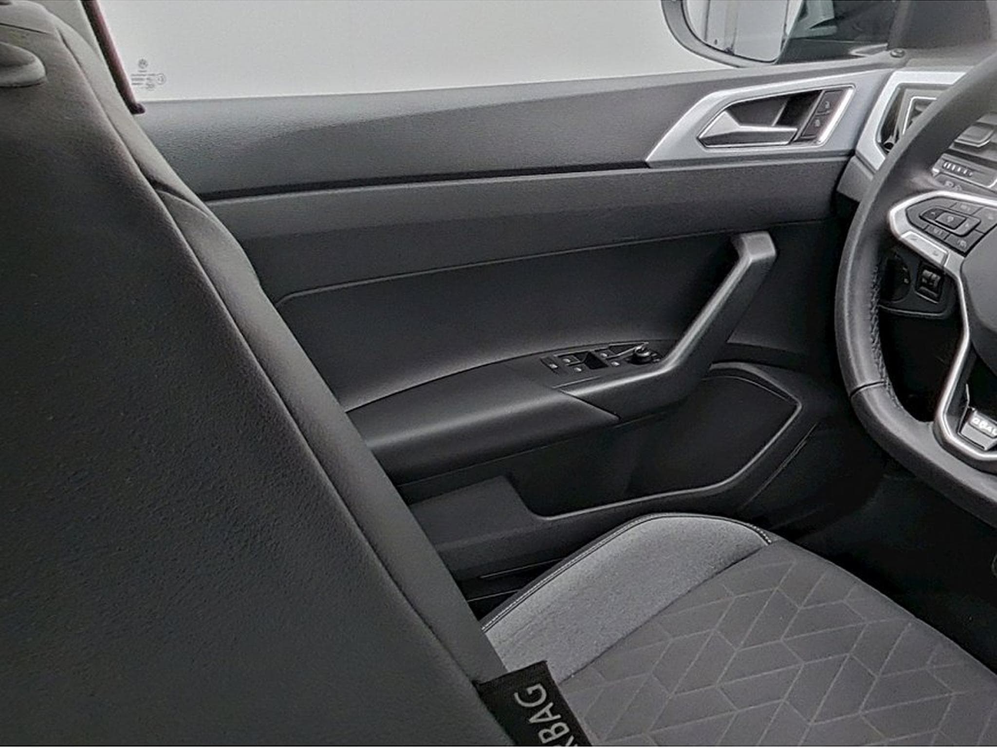 VW Taigo (2025) - Photo 11