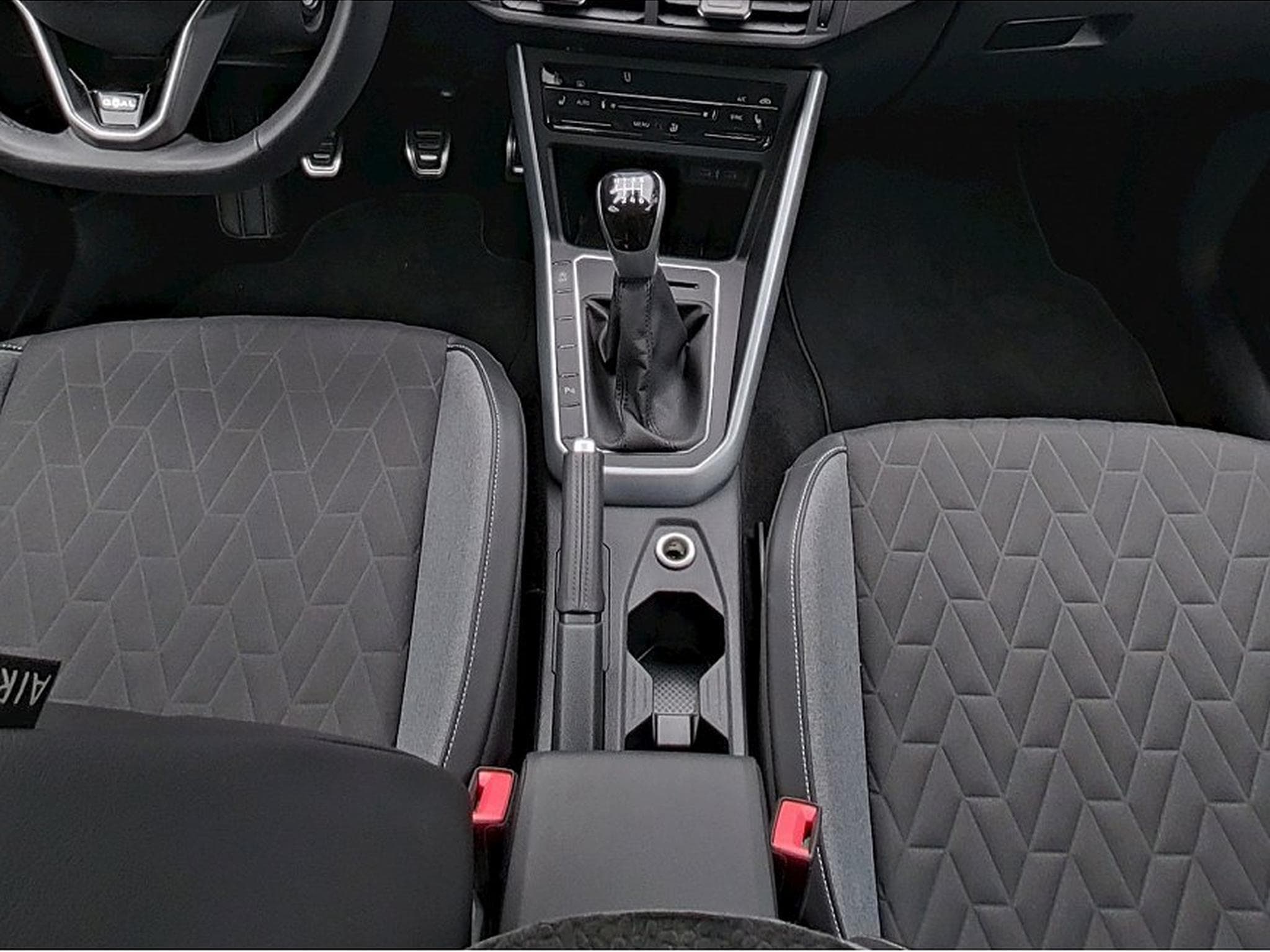 VW Taigo (2025) - Photo 12