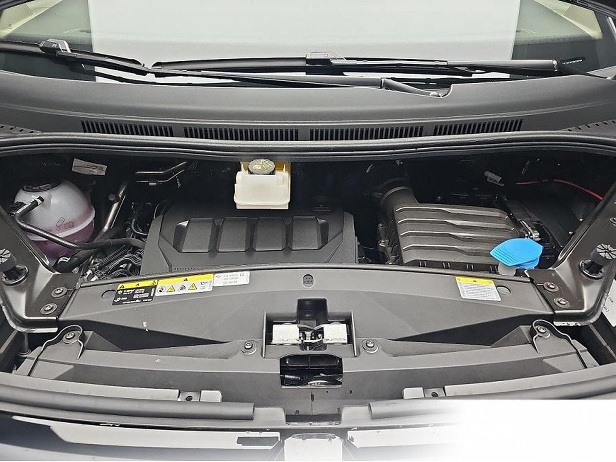 VW Multivan (2026) - Photo 14