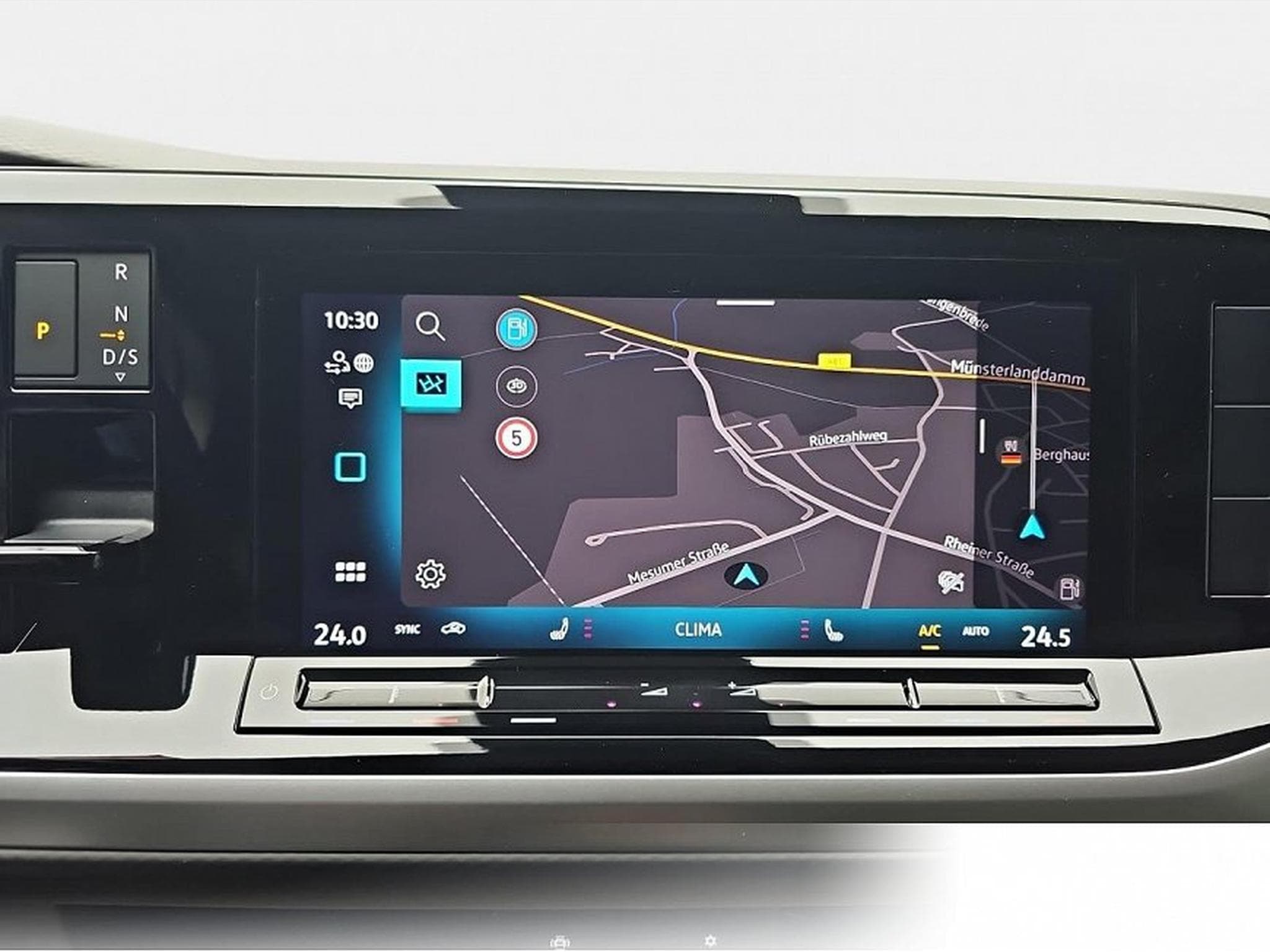 VW Multivan (2026) - Photo 8