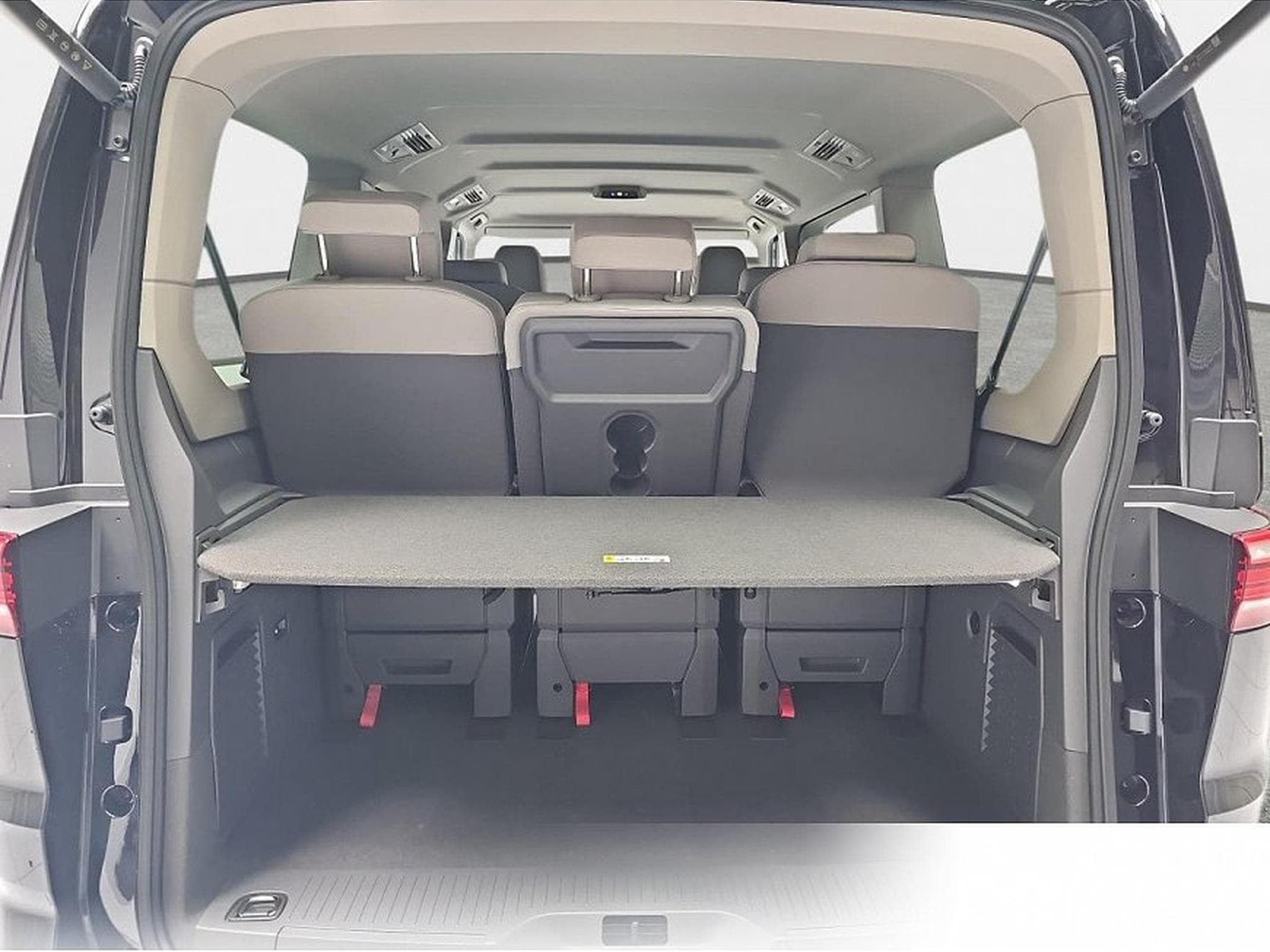 VW Multivan (2026) - Photo 13