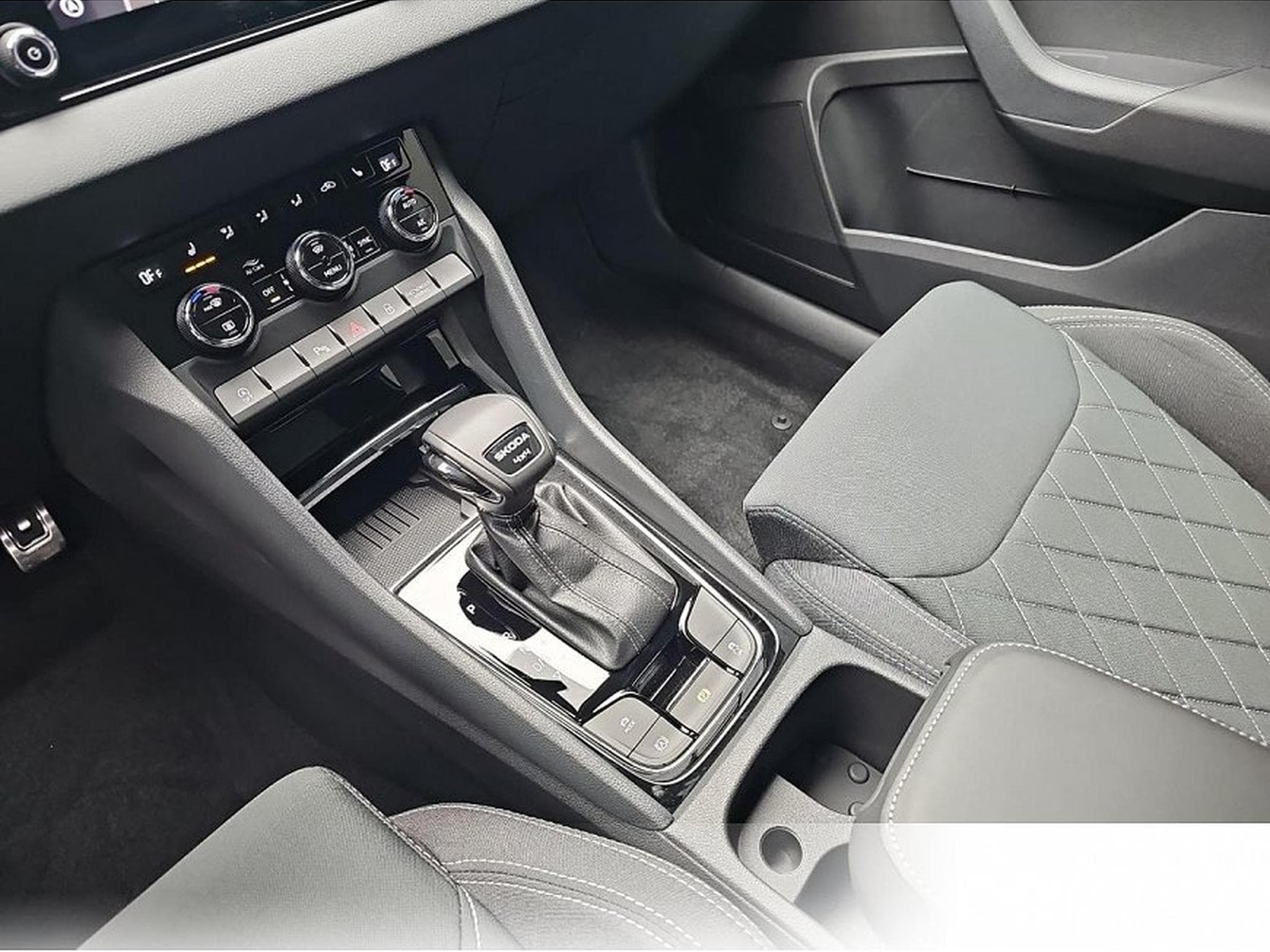 Skoda Karoq (2026) - Photo 11