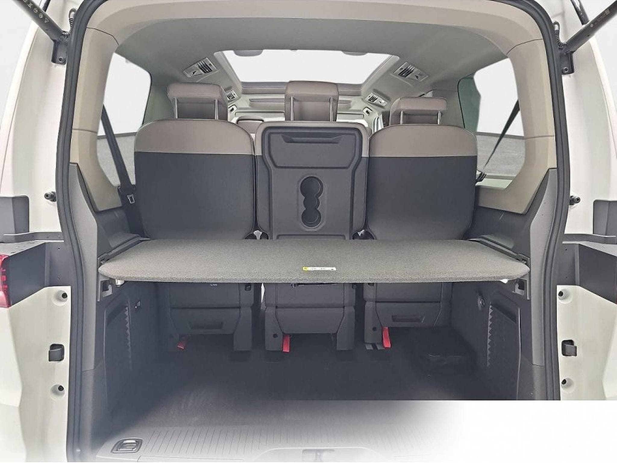 VW Multivan (2026) - Photo 13