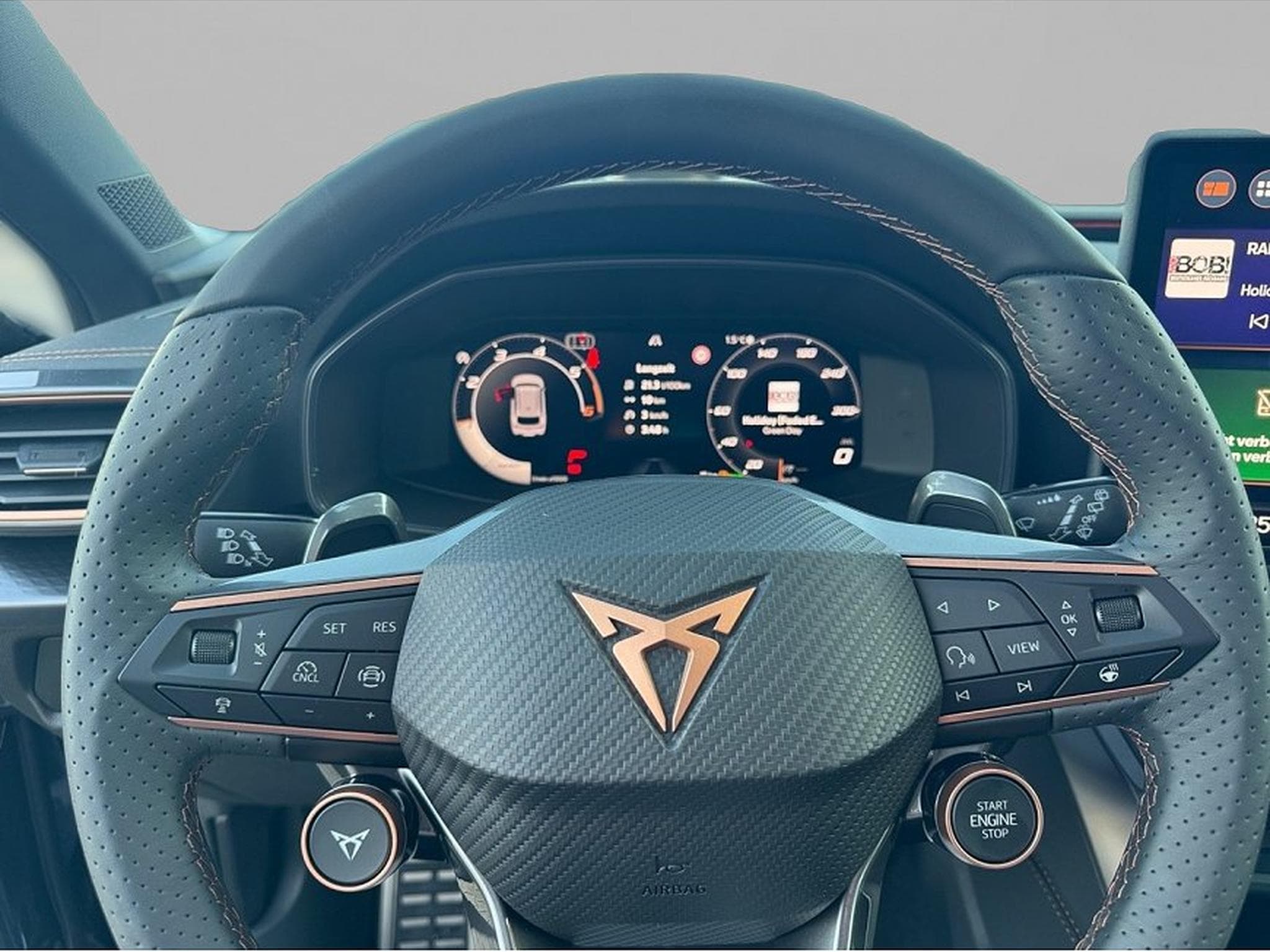 Cupra Leon (2025) - Photo 6