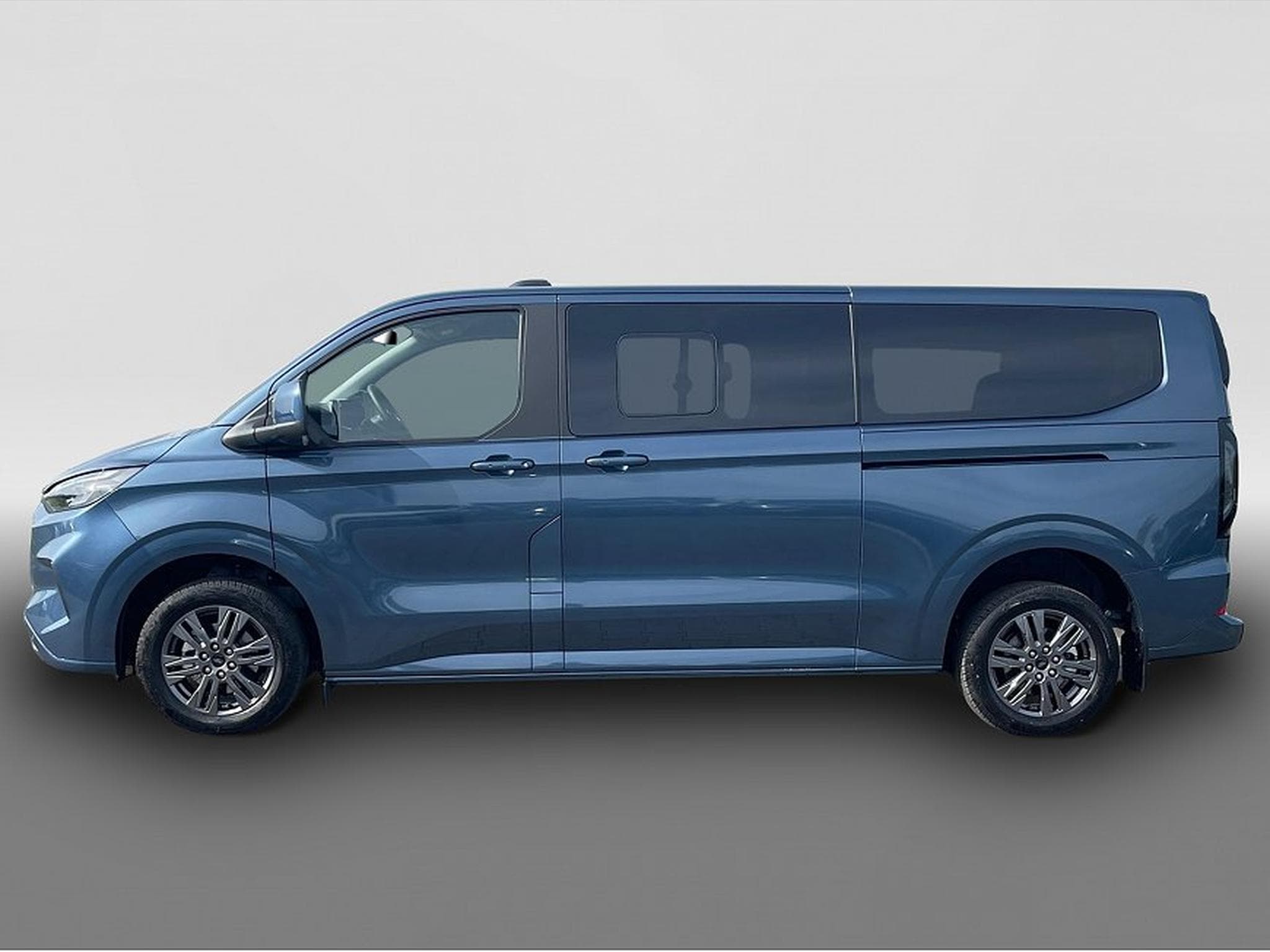 Ford Tourneo (2026) - Photo 2