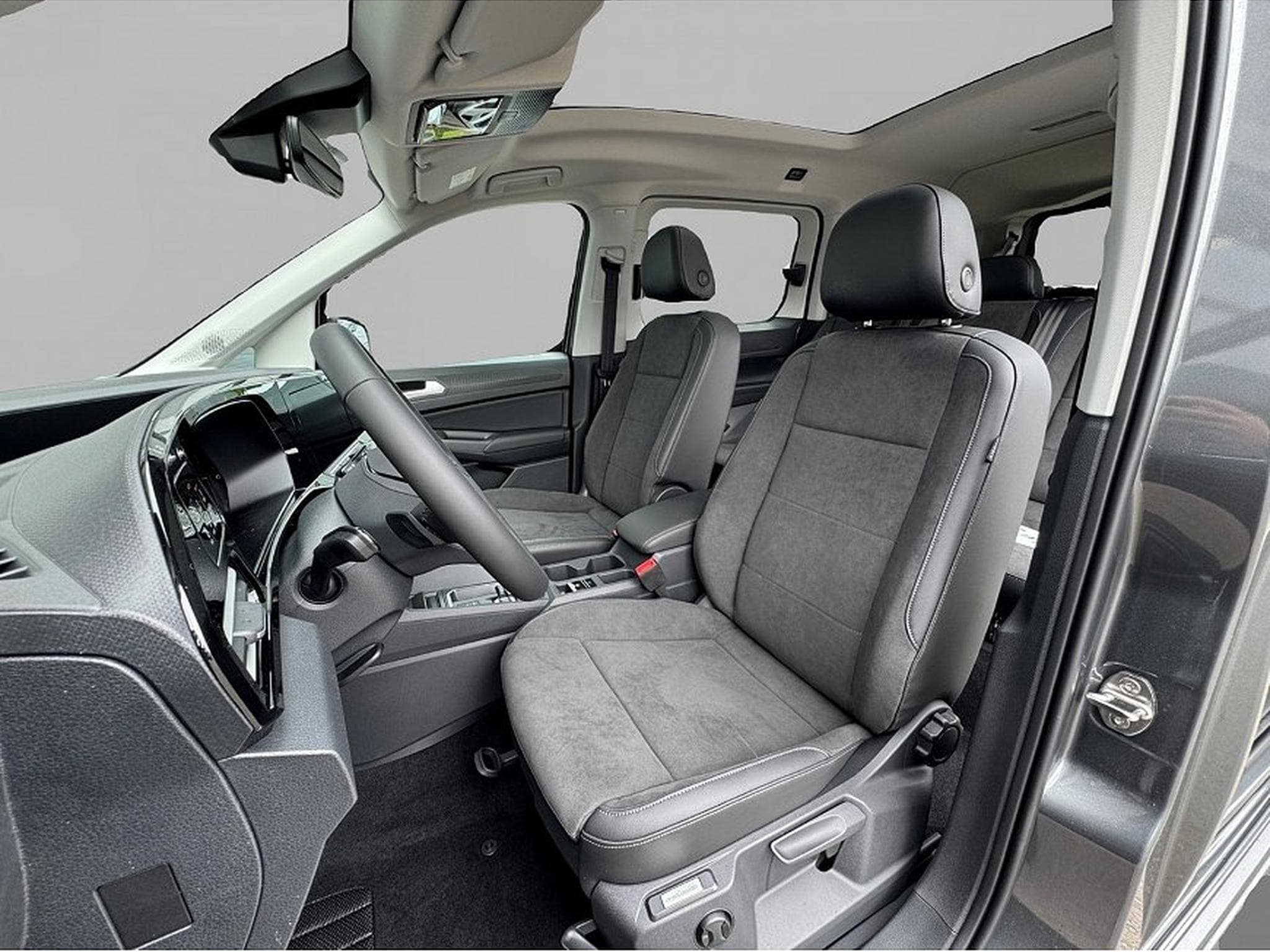 VW Caddy (2025) - Photo 3