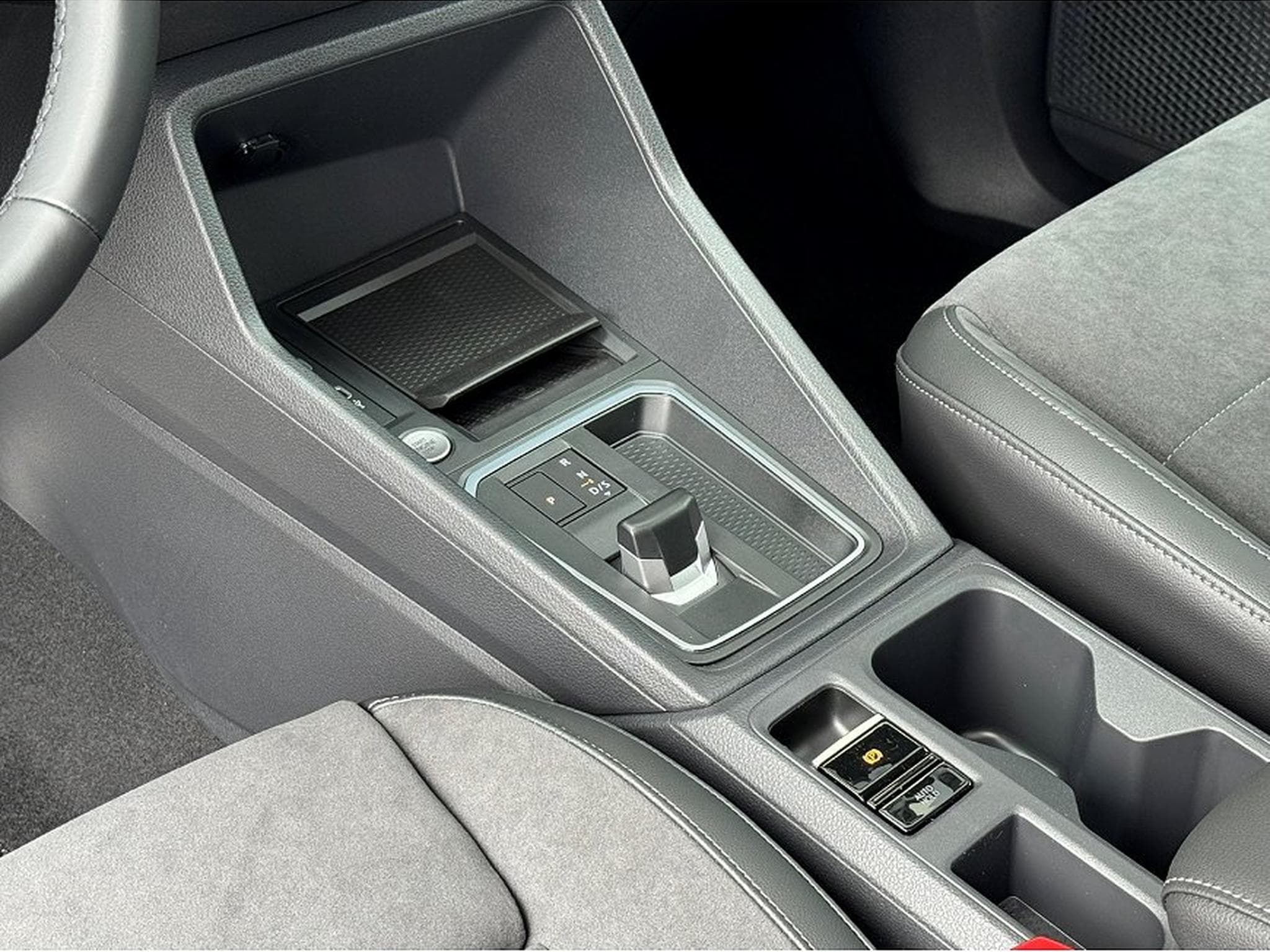 VW Caddy (2025) - Photo 6